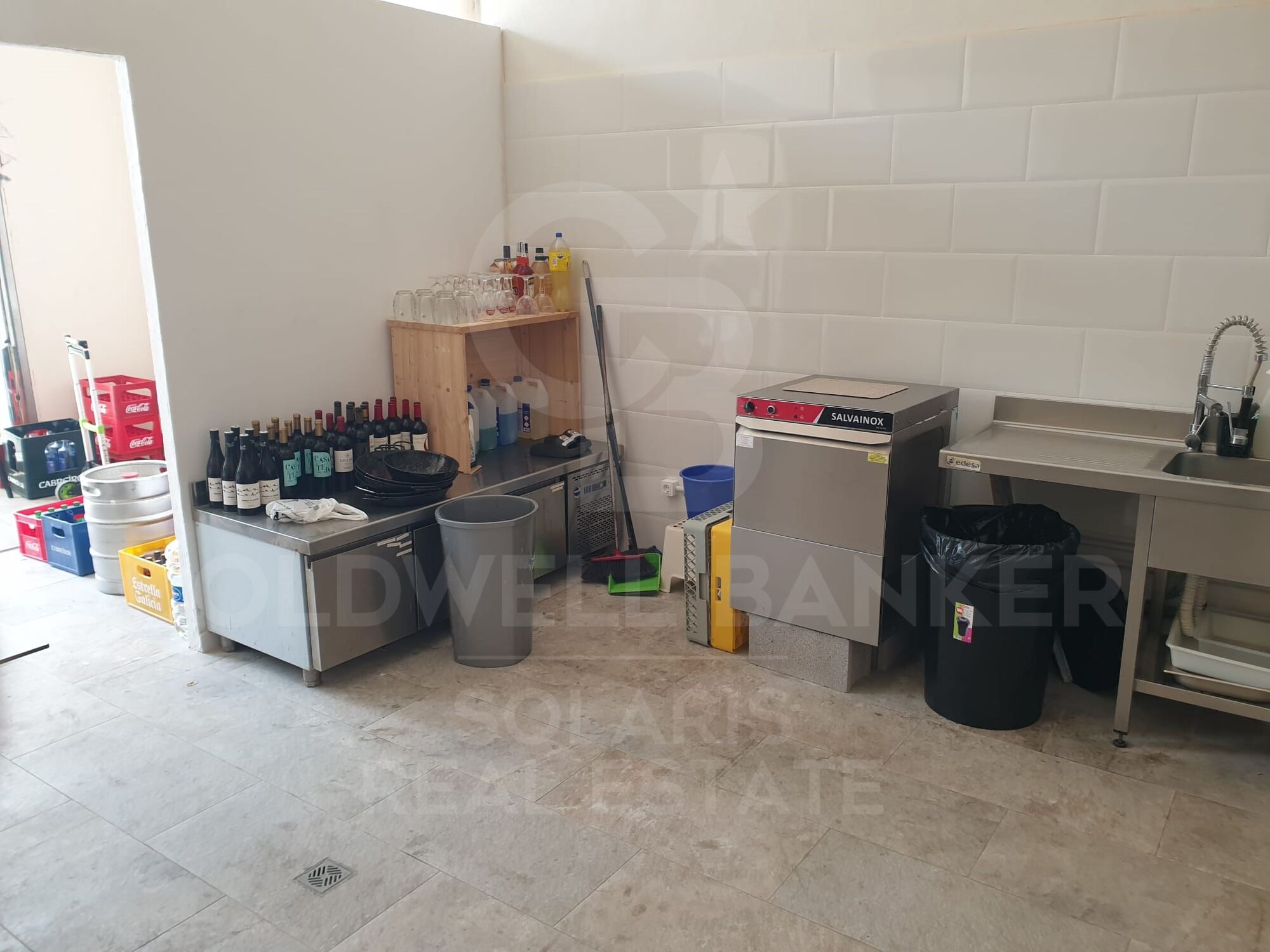Restaurante en primera línea de mar en Moraira - Costa Blanca | Ubicación premium con terraza y gran potencial
