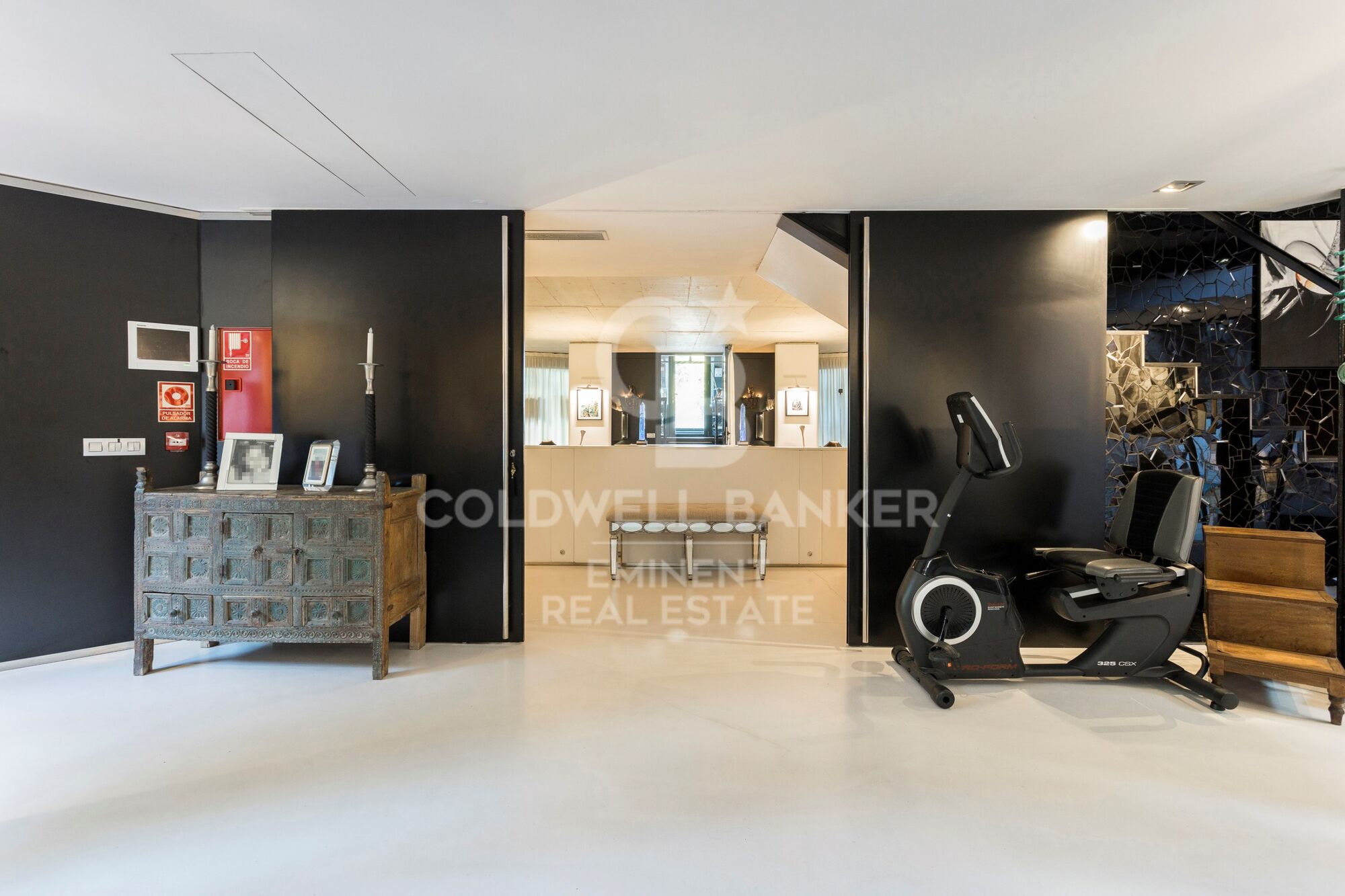Maison design à Poblenou avec piscine