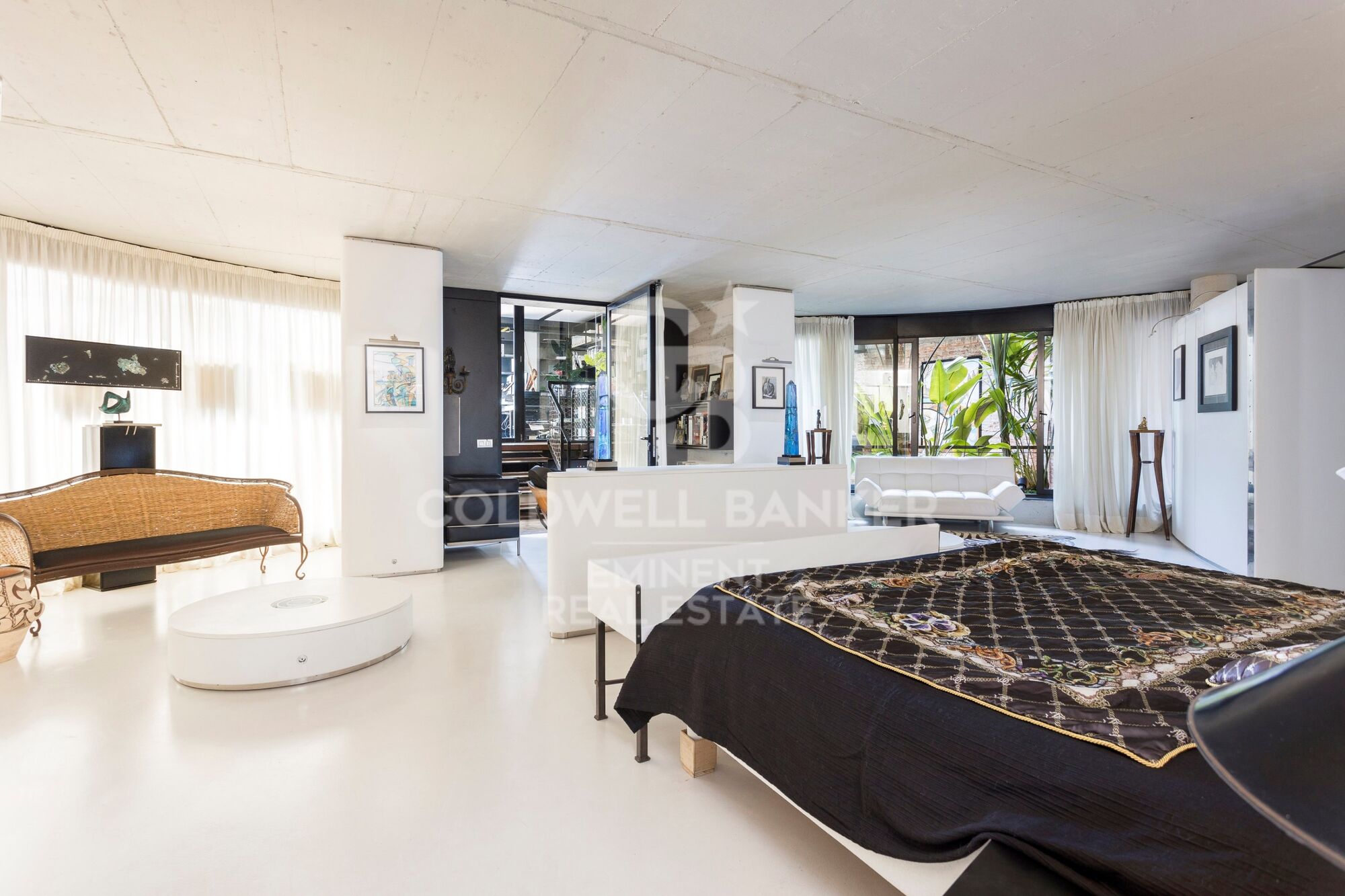 Maison design à Poblenou avec piscine