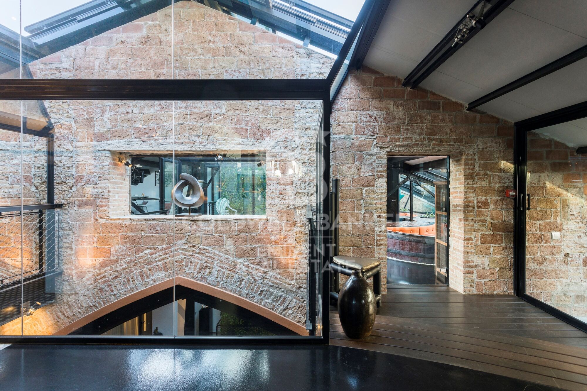 Maison design à Poblenou avec piscine