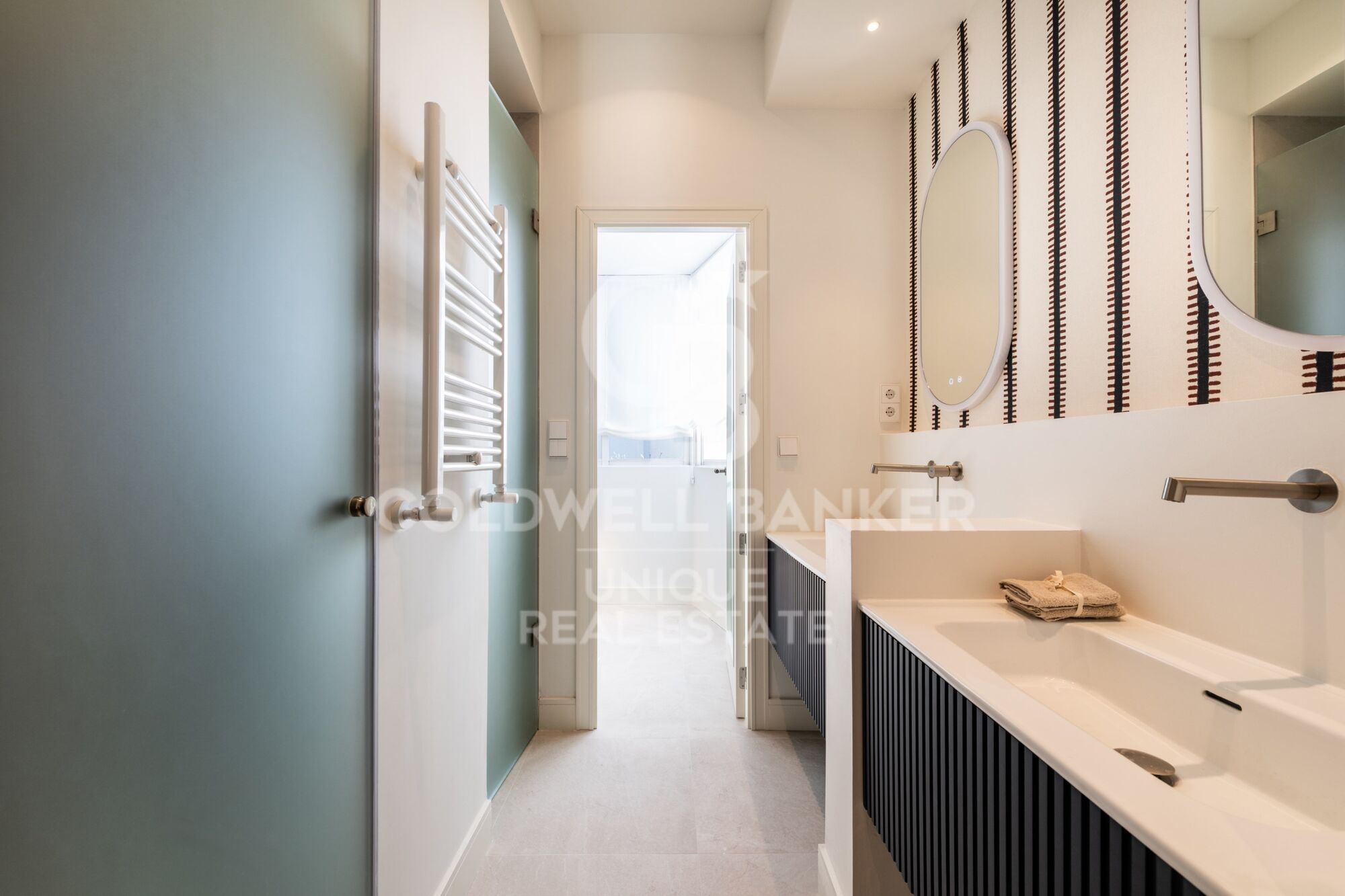 Appartement extérieur rénové avec garage et débarras à Lista, Madrid