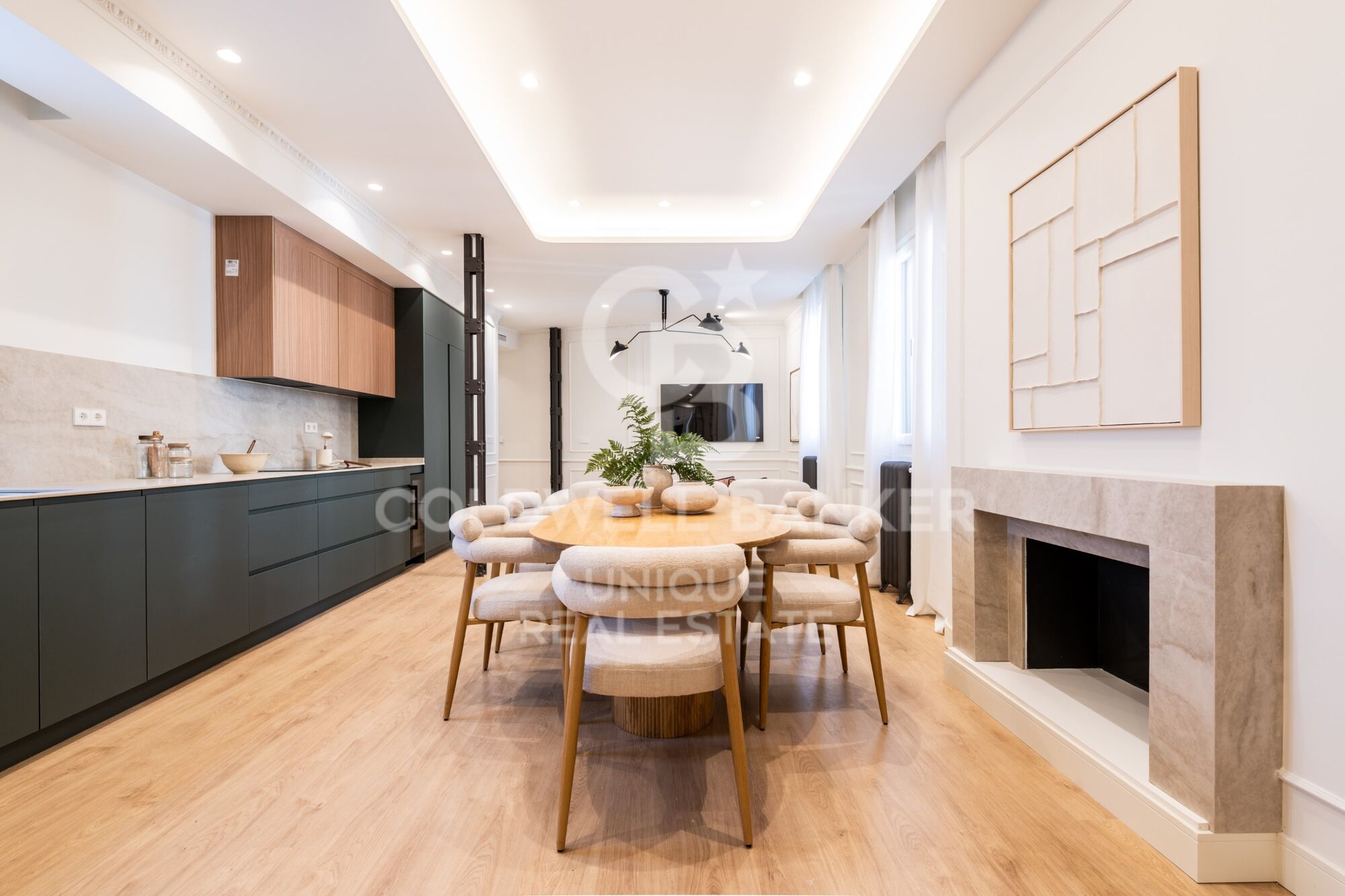 Appartement extérieur rénové avec garage et débarras à Lista, Madrid