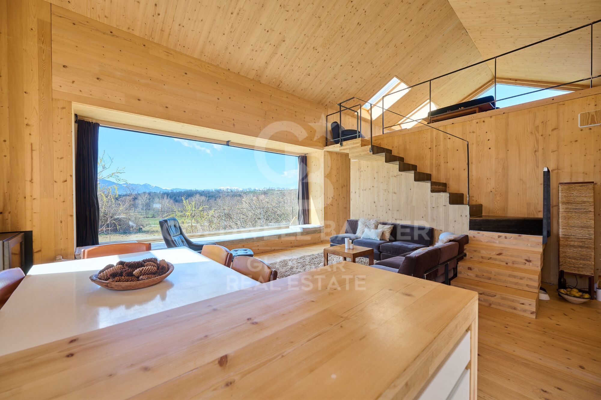 Luxe, efficacité et vues panoramiques à Ur