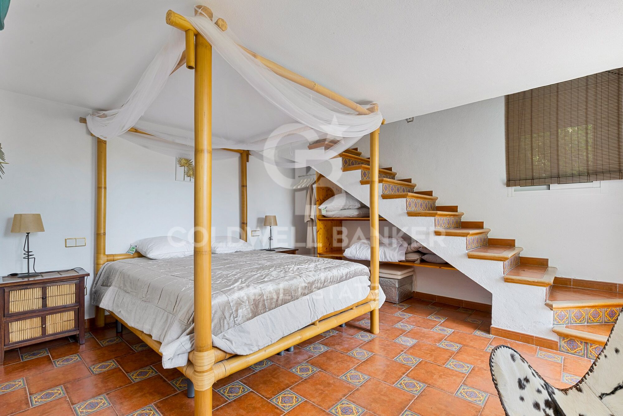 Beautiful boutique villa with sea views in Estepona