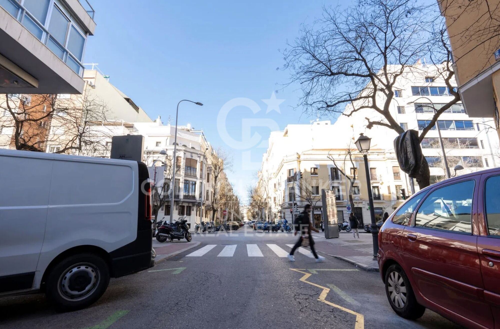 Refurbished exterior apartment in Lista, Madrid