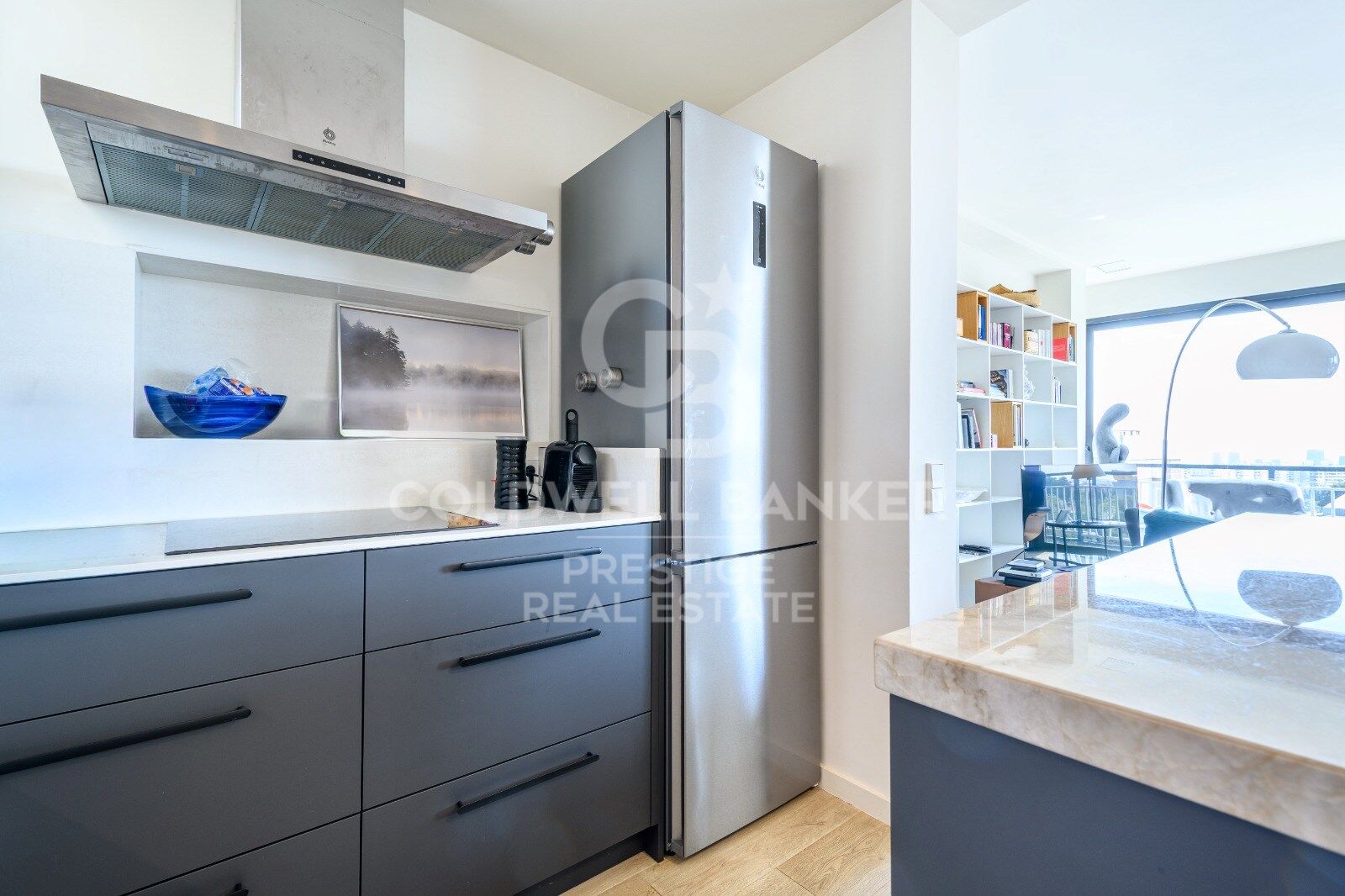 Penthouse rénové avec balcon et parking à Pedralbes