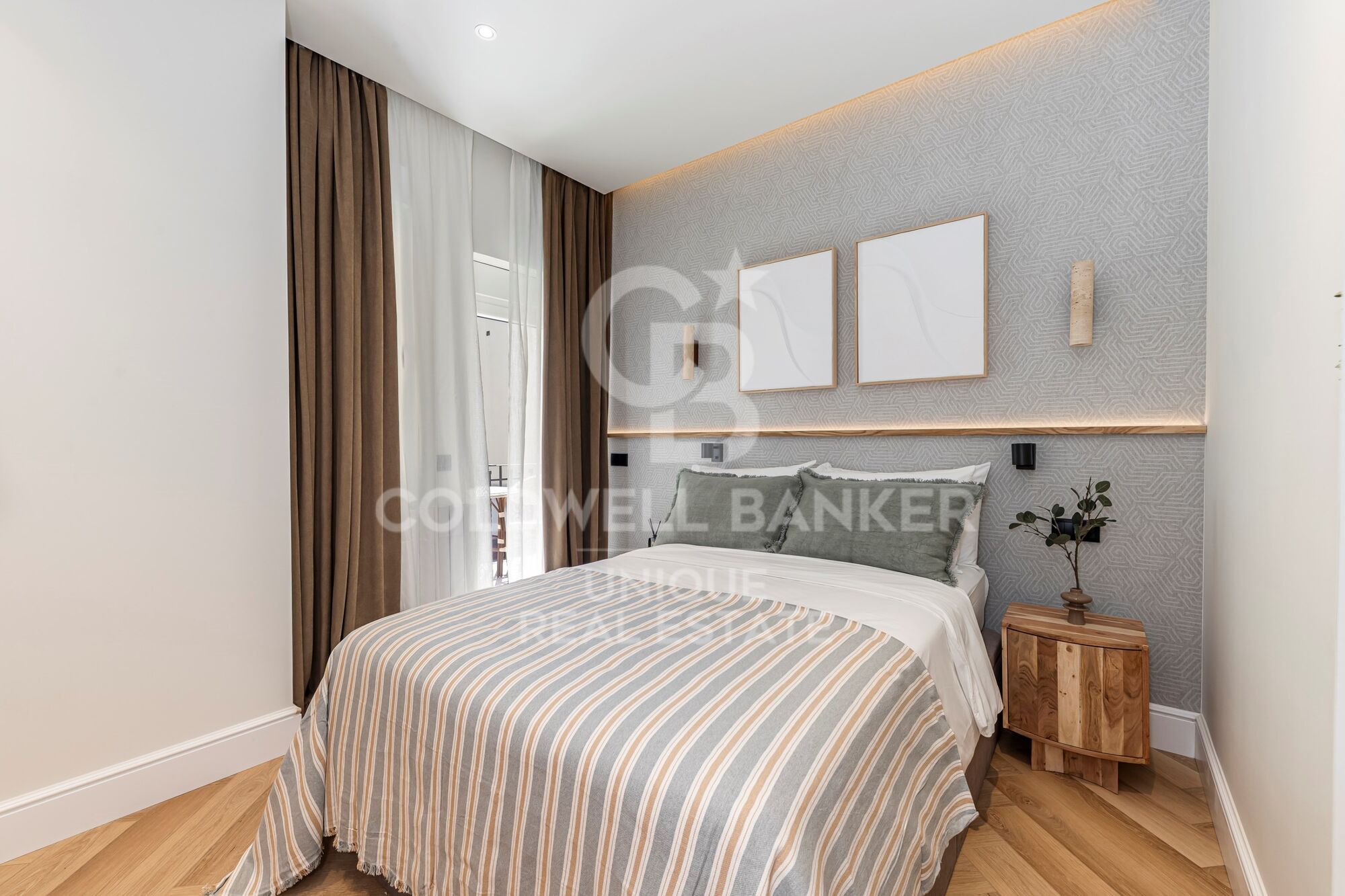 Renovierte Außenwohnung mit Terrasse, Garage und Abstellraum in Lista, Madrid