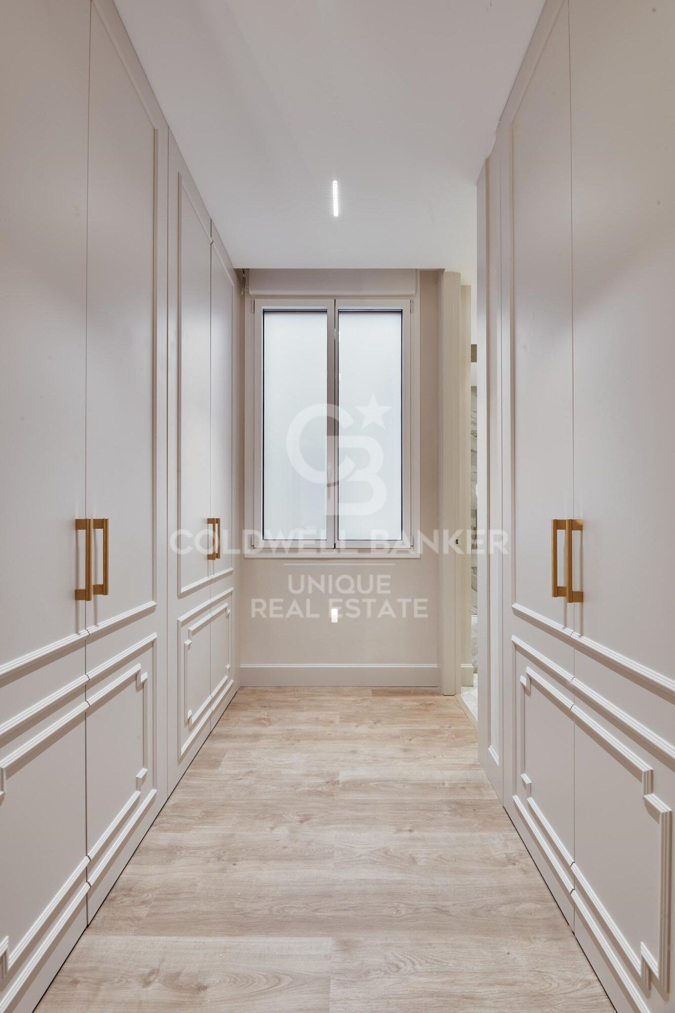 Renovated exterior apartment in Justicia, Madrid