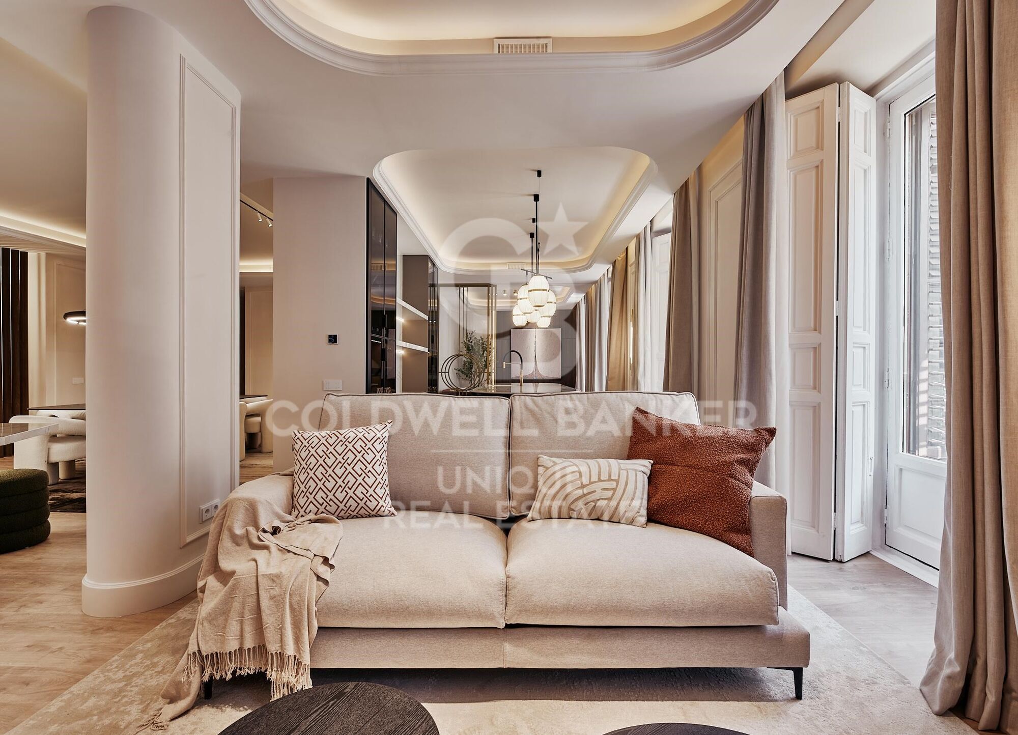 Renovated exterior apartment in Justicia, Madrid