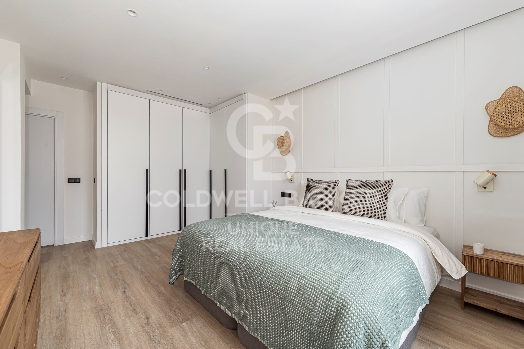 Renovierte Außenwohnung mit Terrasse und Abstellraum in Retiro, Madrid