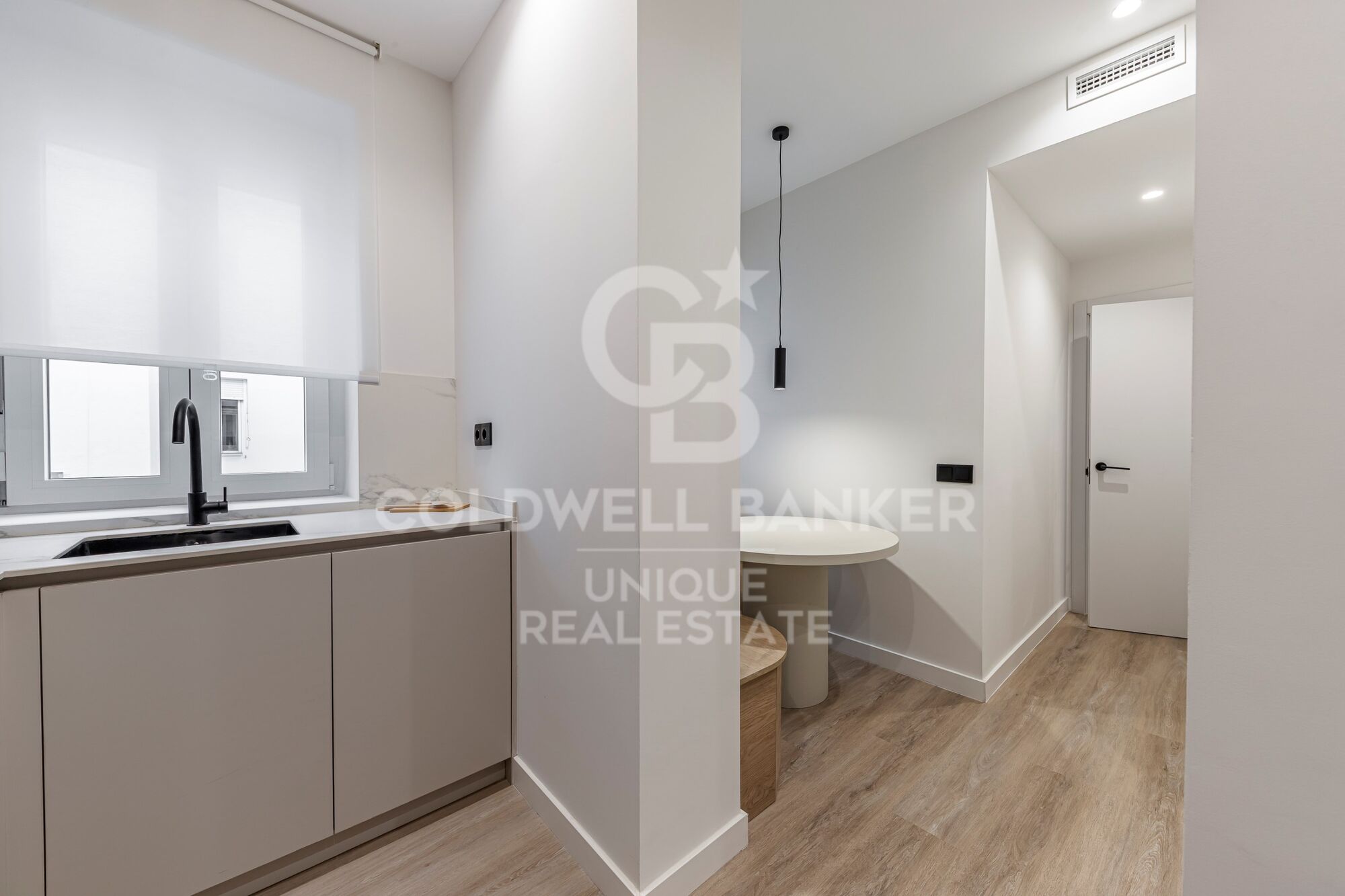 Renovierte Außenwohnung mit Terrasse und Abstellraum in Retiro, Madrid