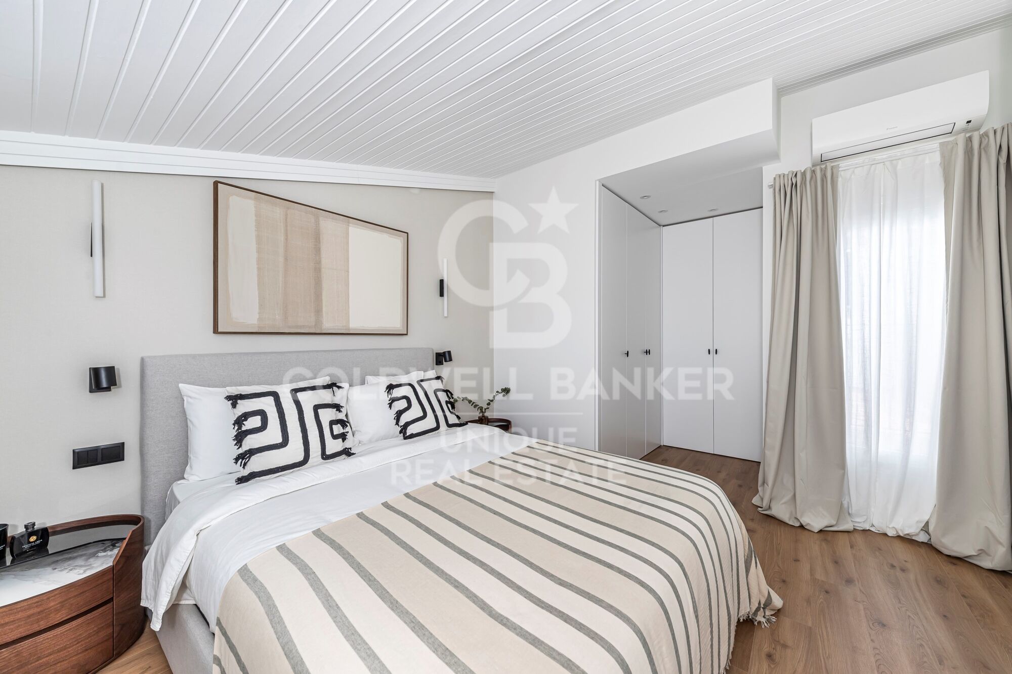 Appartement extérieur rénové avec 2 terrasses à Justicia, Madrid