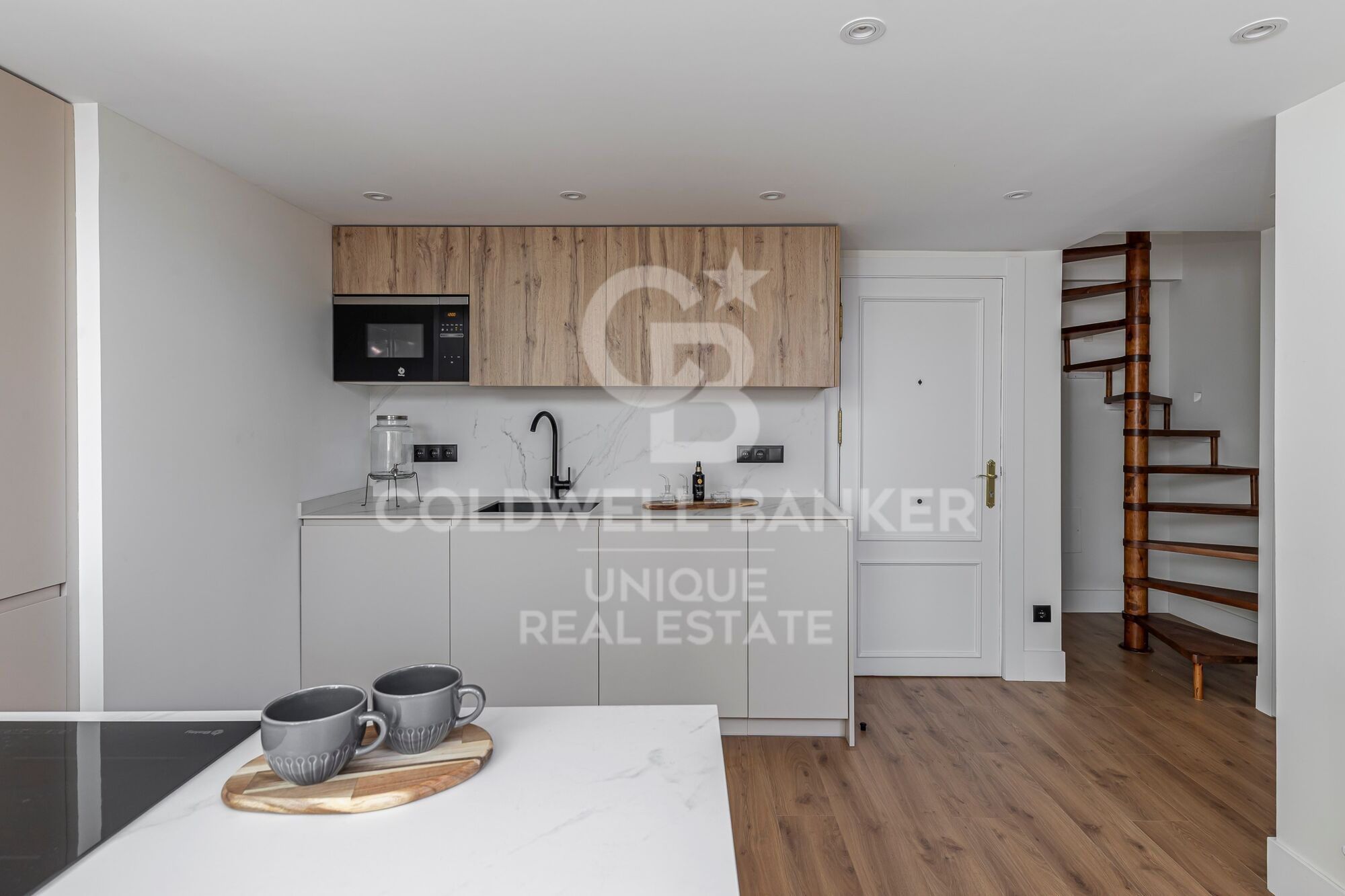 Appartement extérieur rénové avec 2 terrasses à Justicia, Madrid