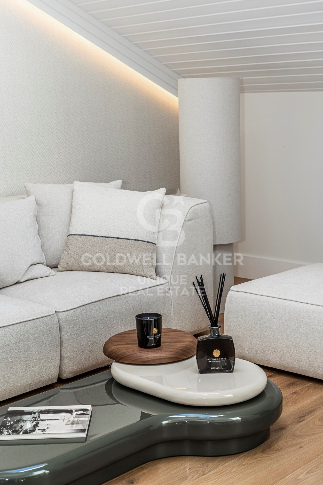 Renovated exterior apartment with 2 terraces in Justicia, Madrid