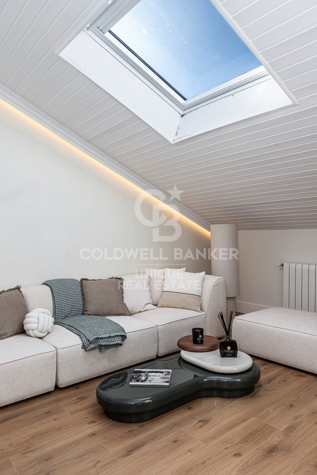 Appartement extérieur rénové avec 2 terrasses à Justicia, Madrid