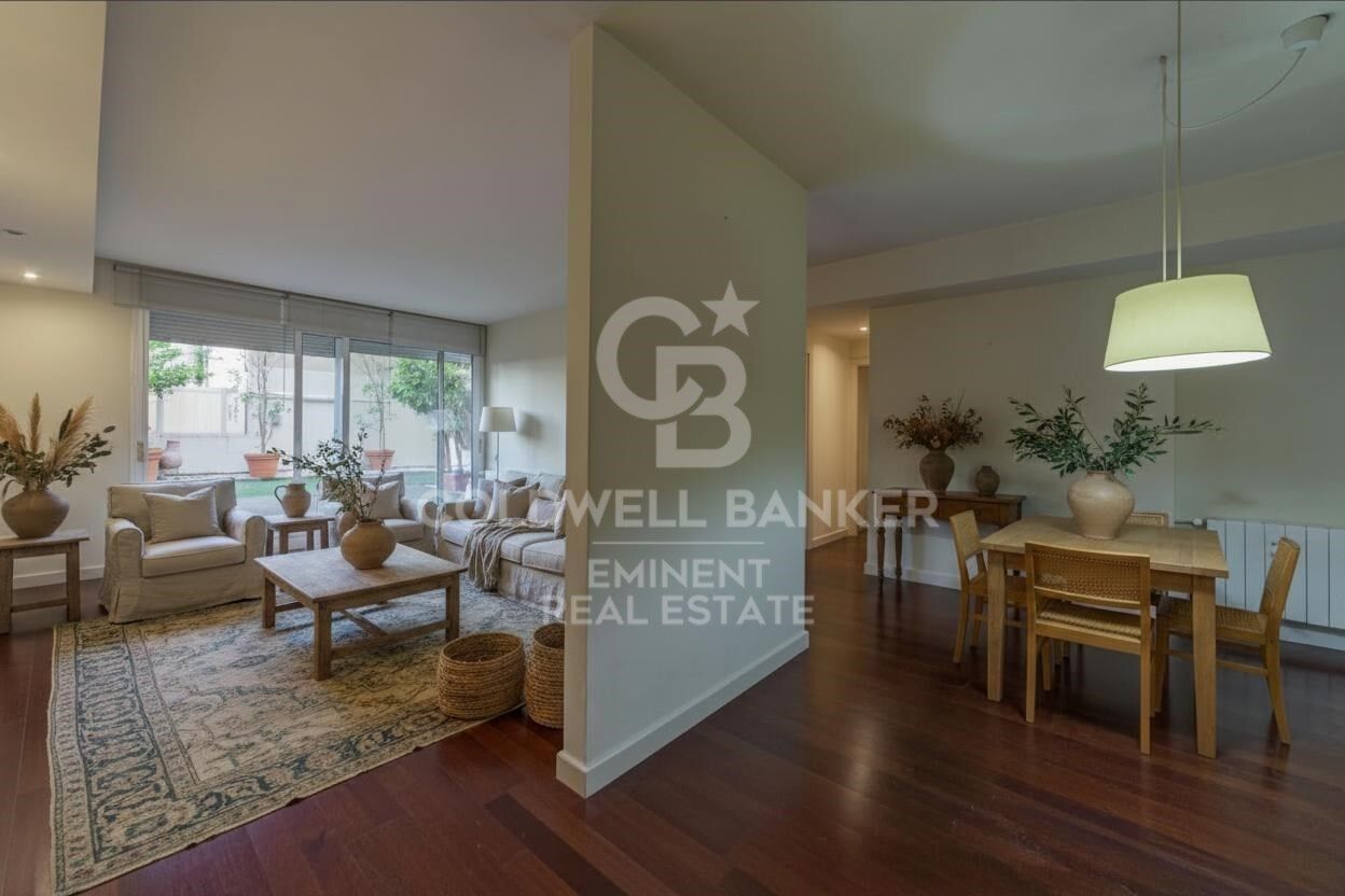 Magnífico piso con terraza de 75m² en Avenida de Sarrià