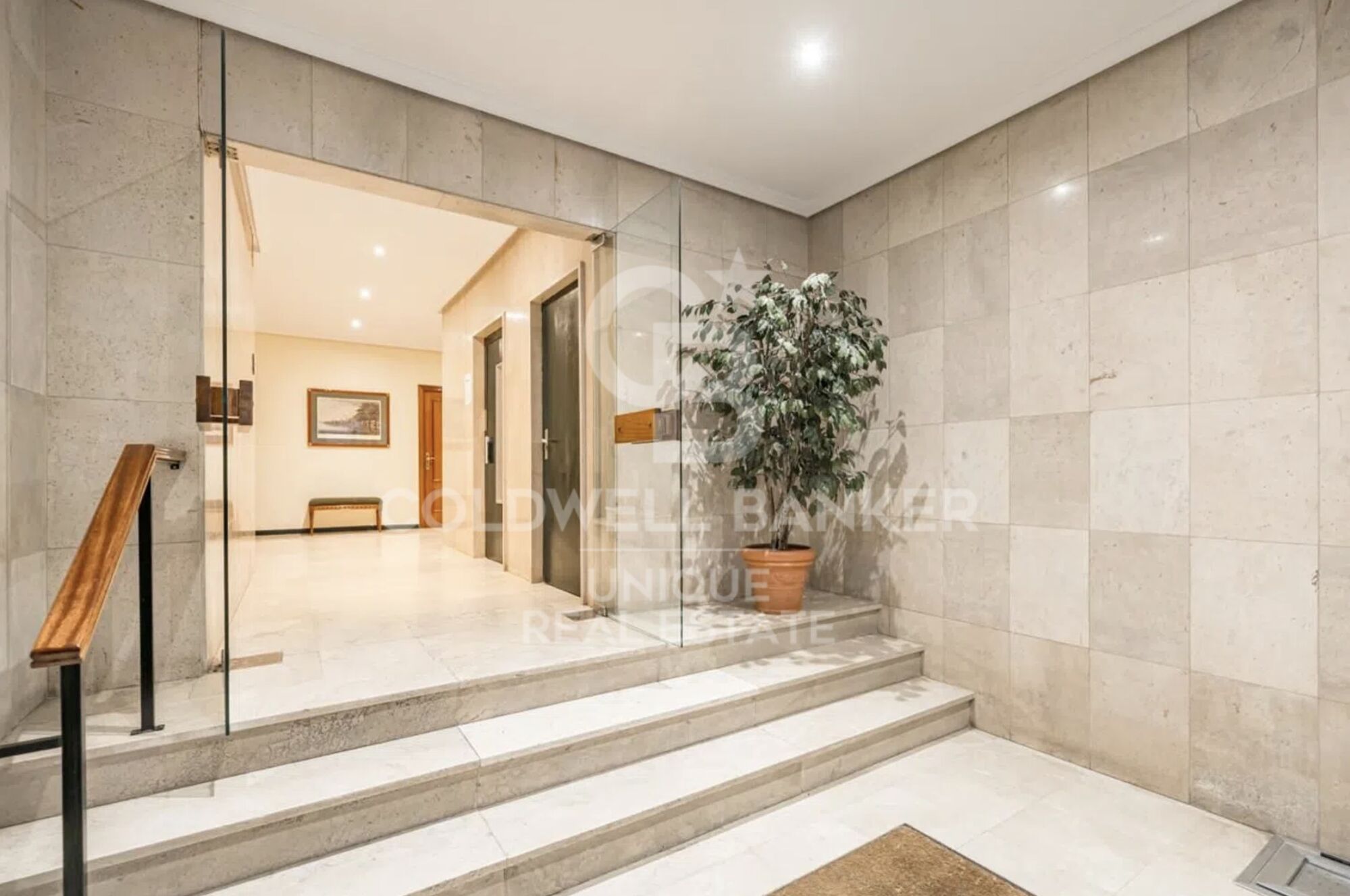 Appartement extérieur rénové à Castellana, Madrid