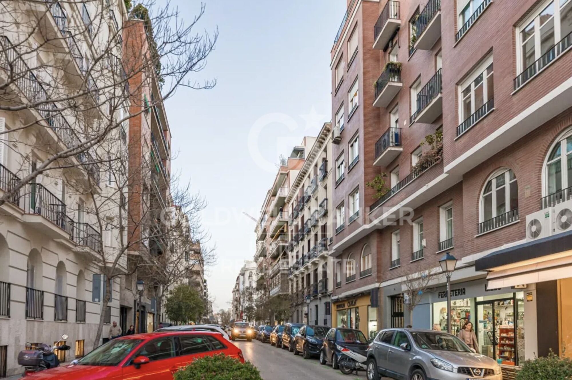 Appartement extérieur rénové à Castellana, Madrid