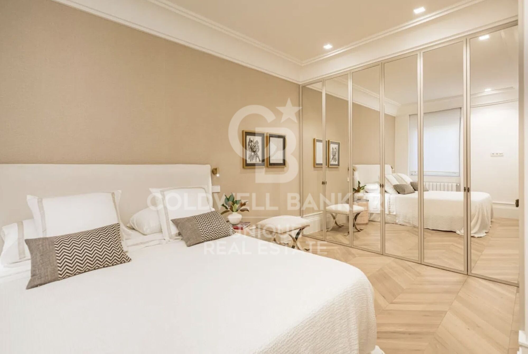 Appartement extérieur rénové à Castellana, Madrid