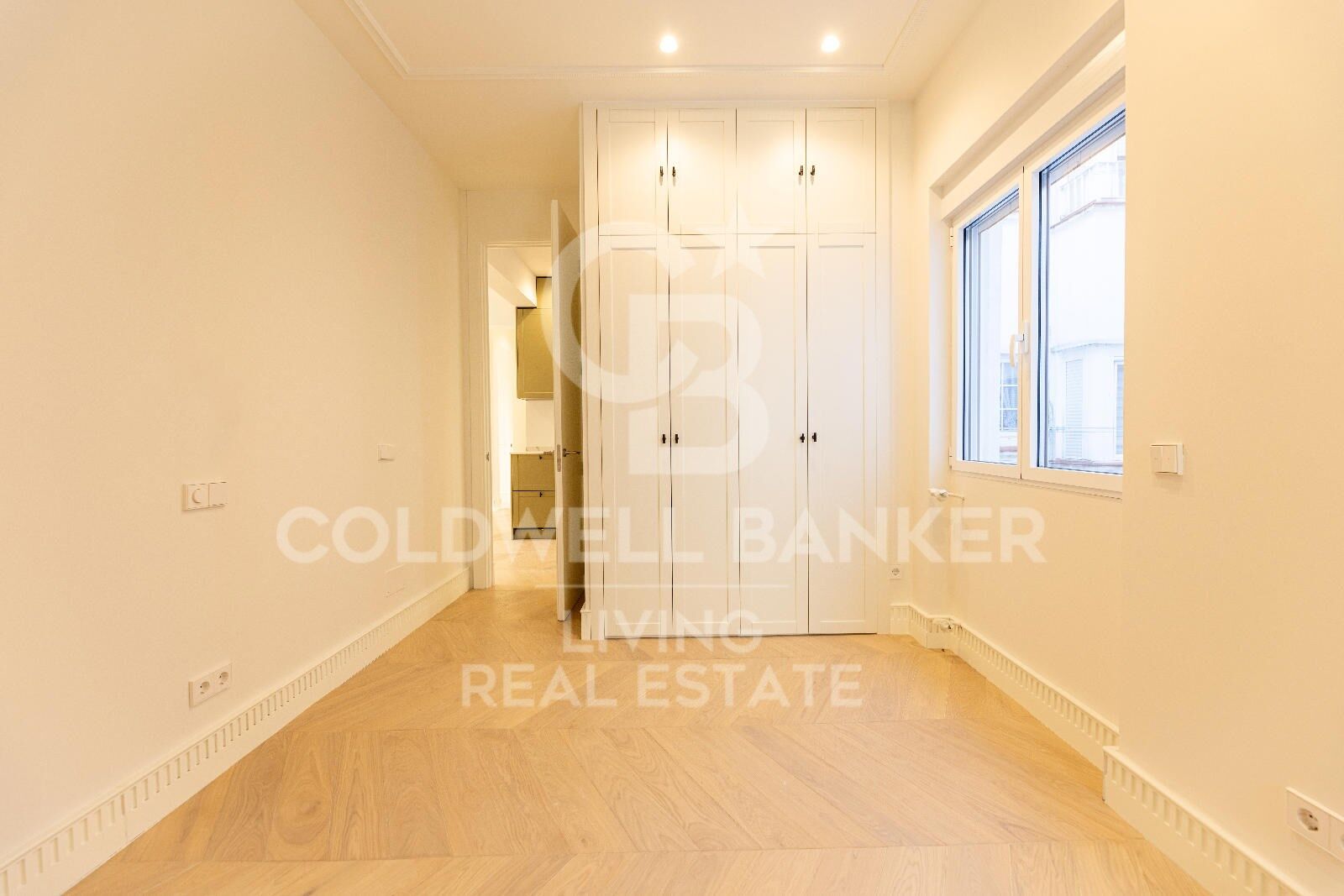 Flat 2 Bedrooms Sale Madrid