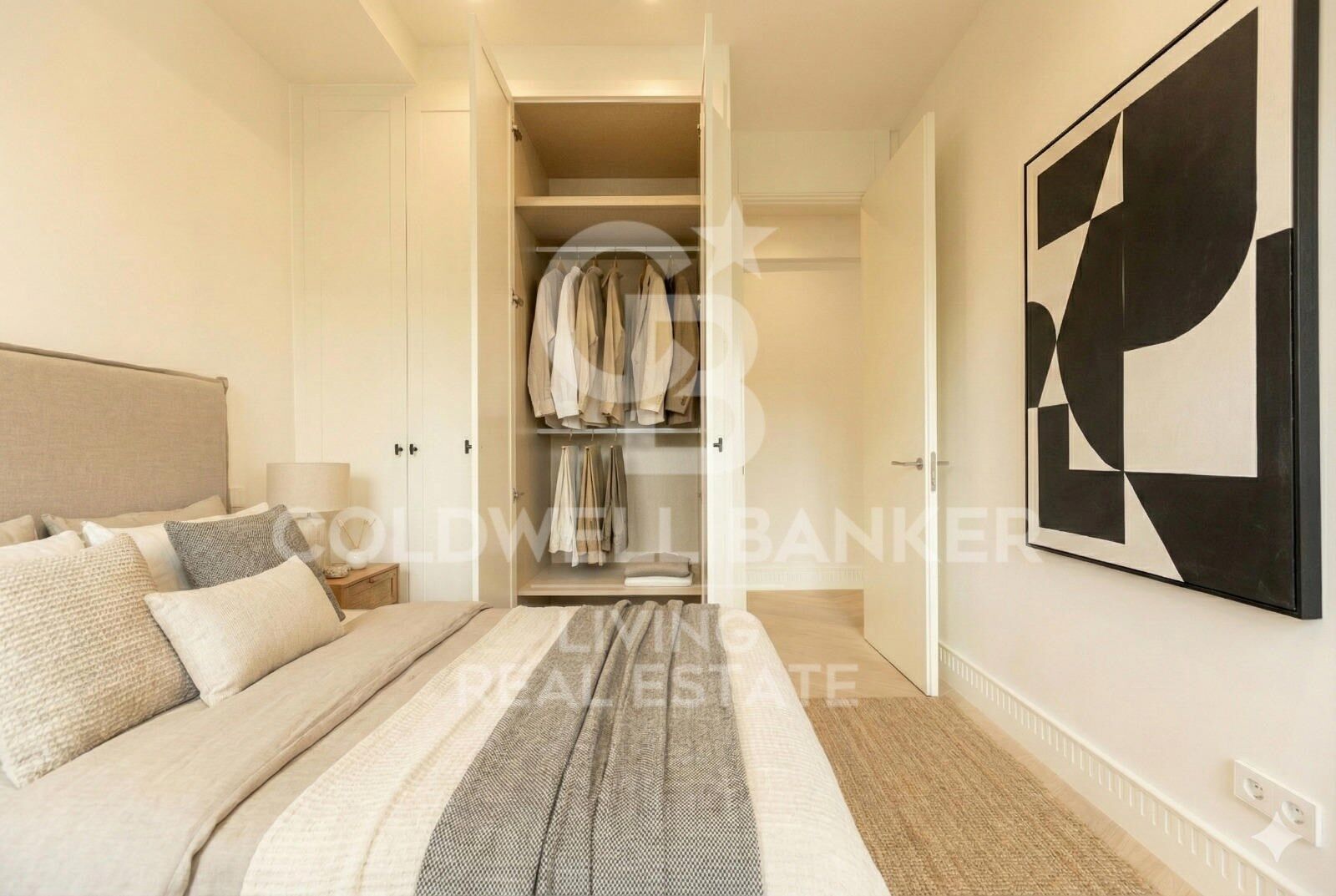 Flat 2 Bedrooms Sale Madrid