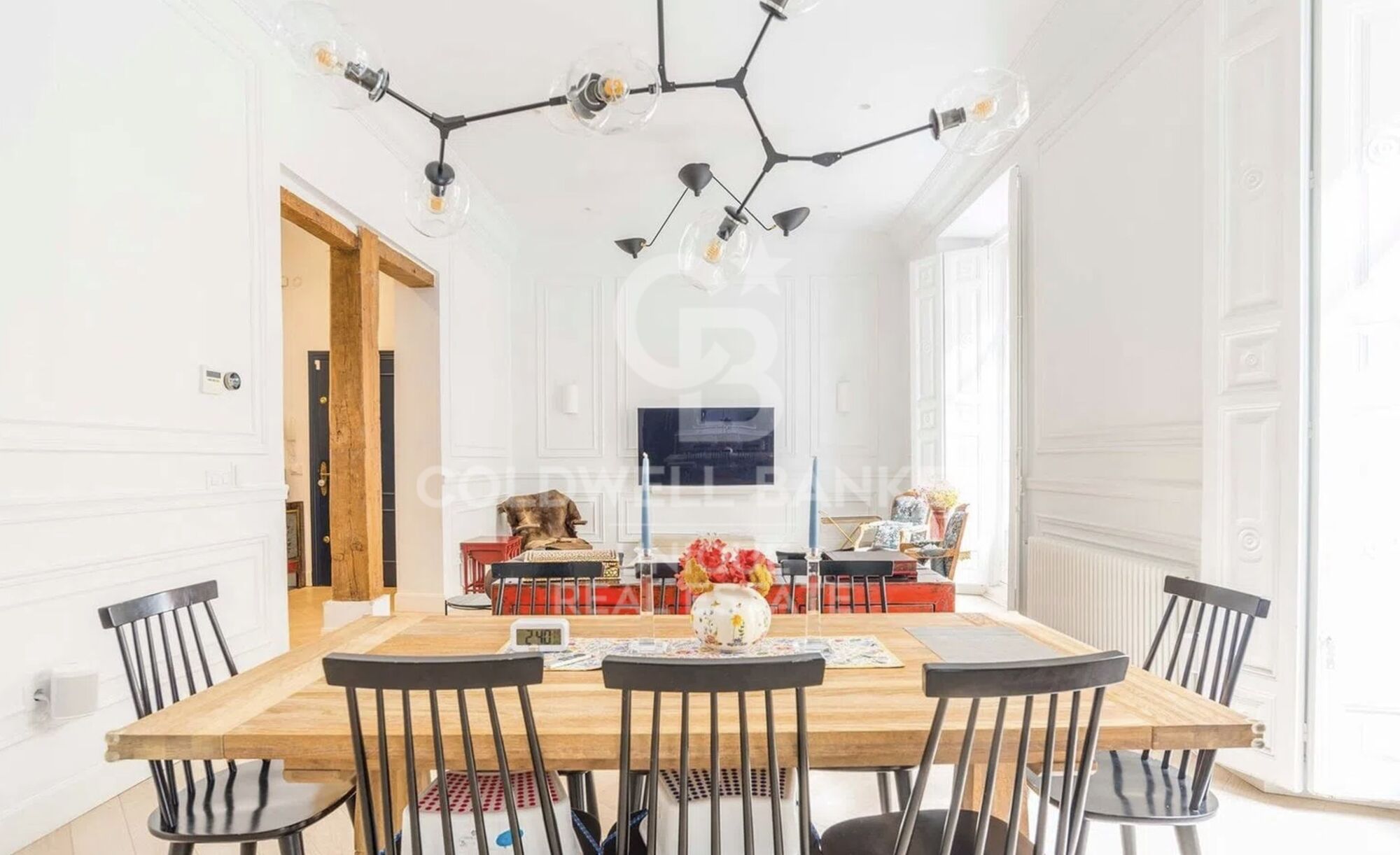 Appartement extérieur rénové dans le Barrio de Las Letras, Madrid