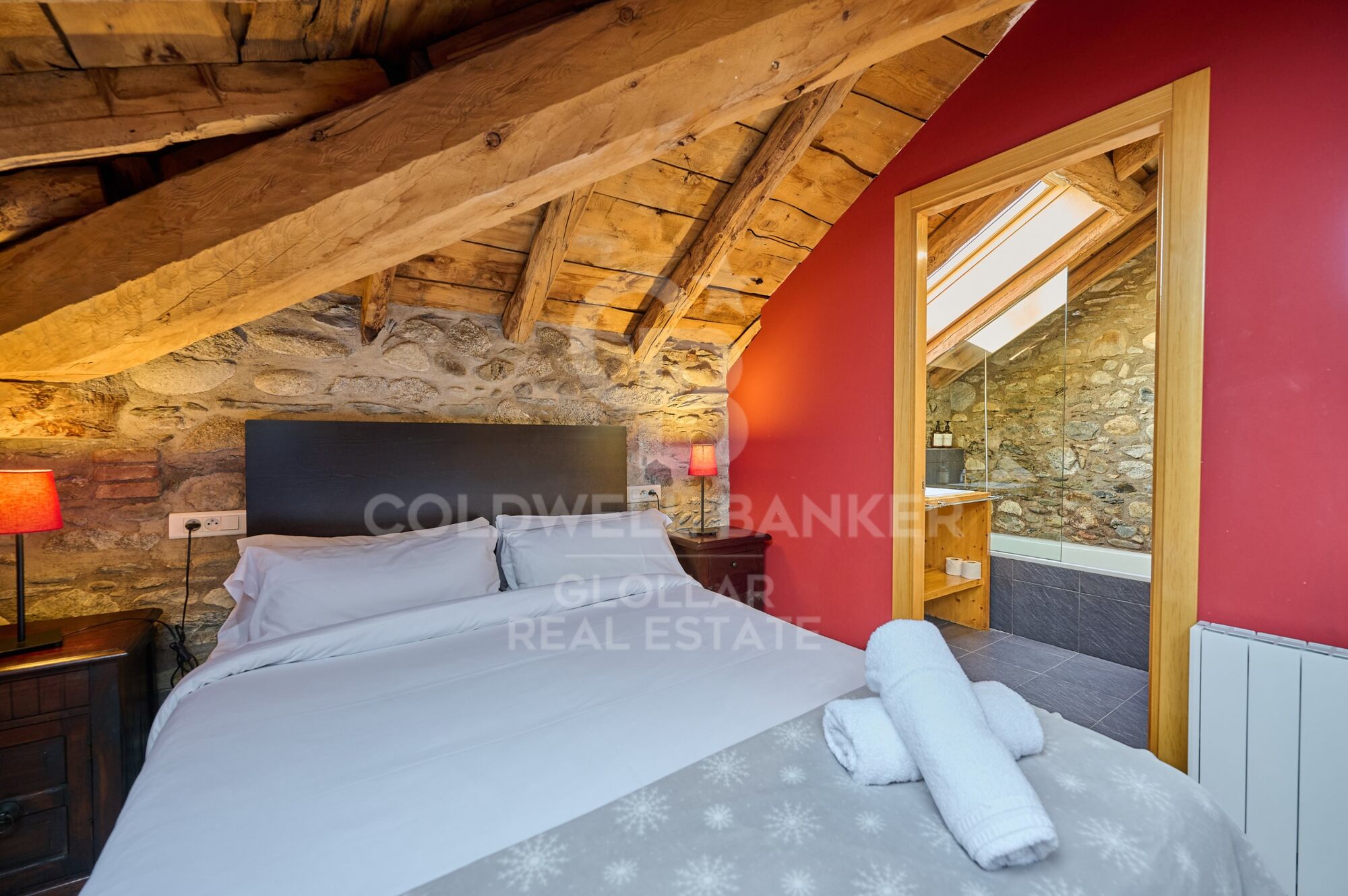 House 3 Bedrooms Sale Bourg-Madame