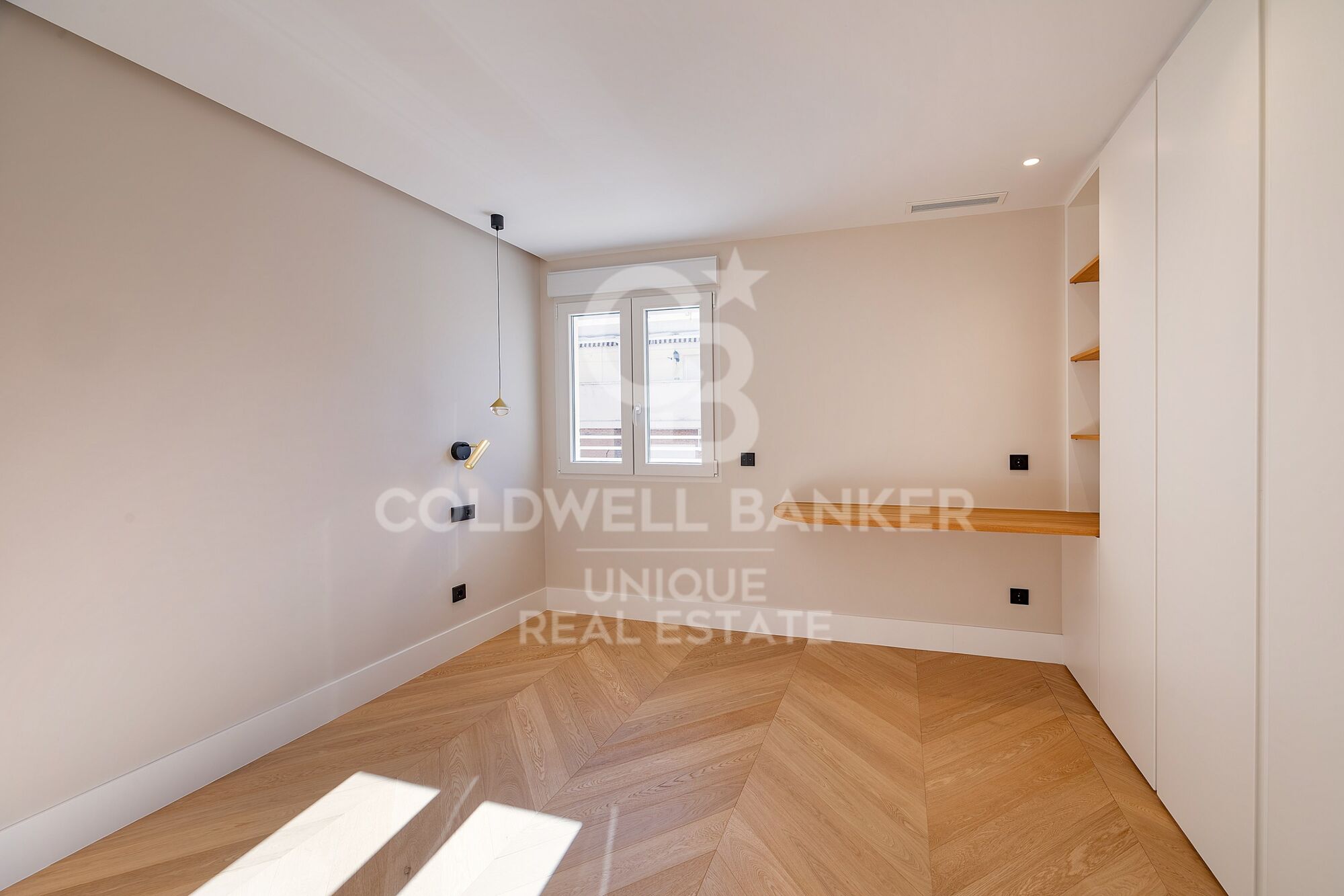 Penthouse extérieur rénové avec terrasse à Trafalgar, Madrid