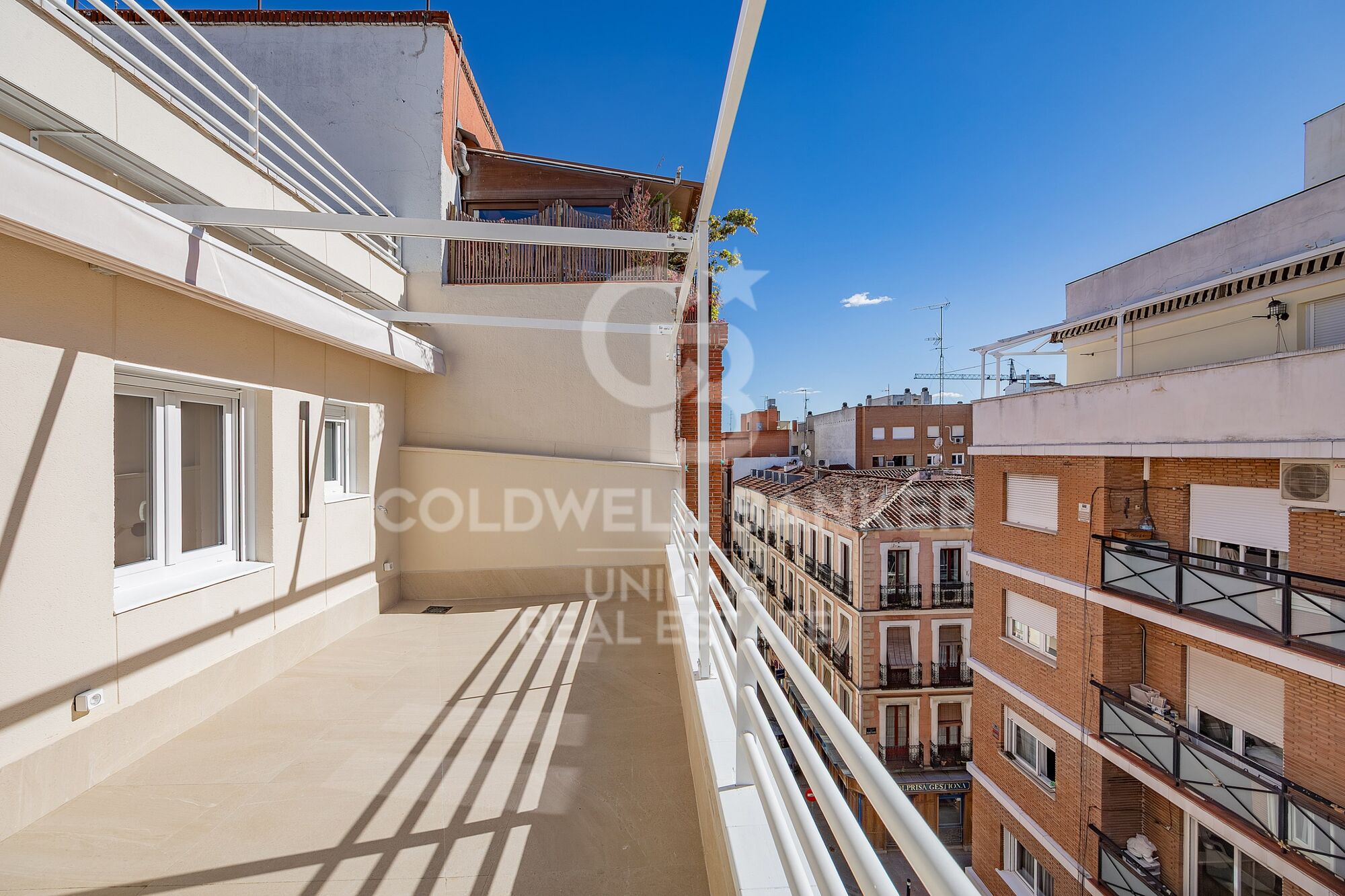Penthouse extérieur rénové avec terrasse à Trafalgar, Madrid