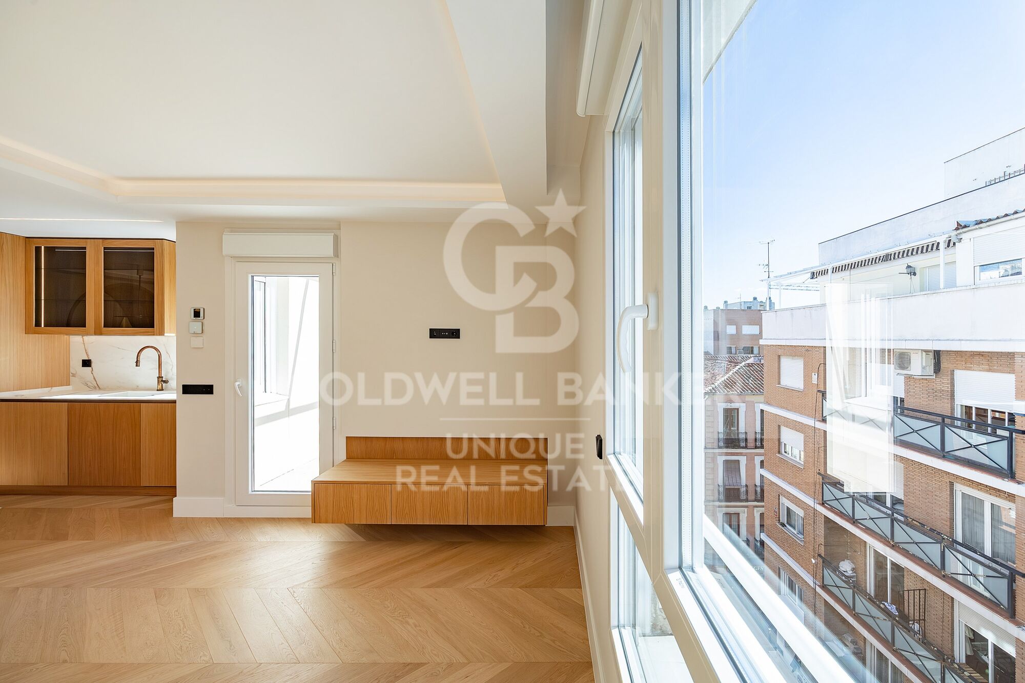 Penthouse extérieur rénové avec terrasse à Trafalgar, Madrid