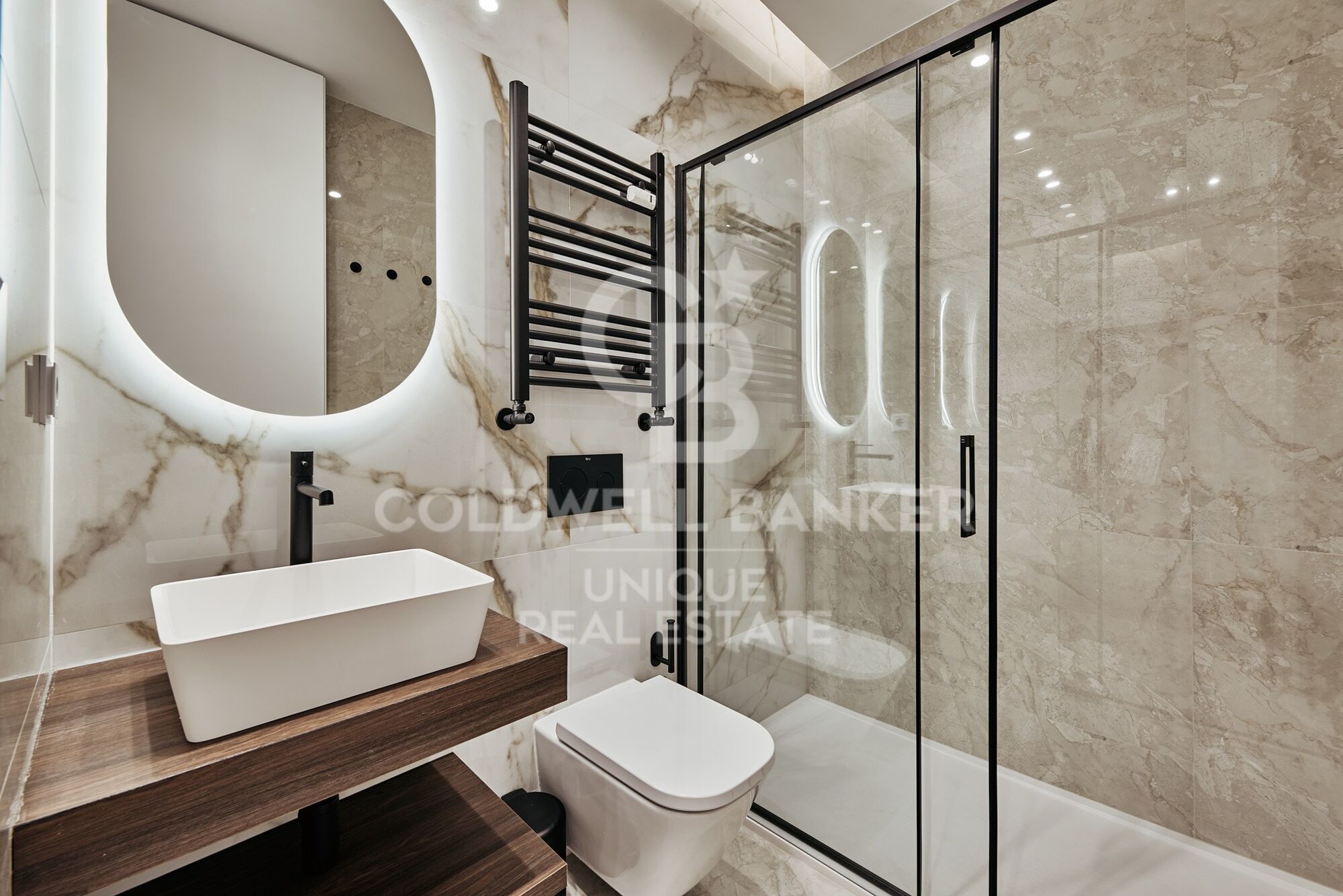 Flat 3 Bedrooms Sale Madrid