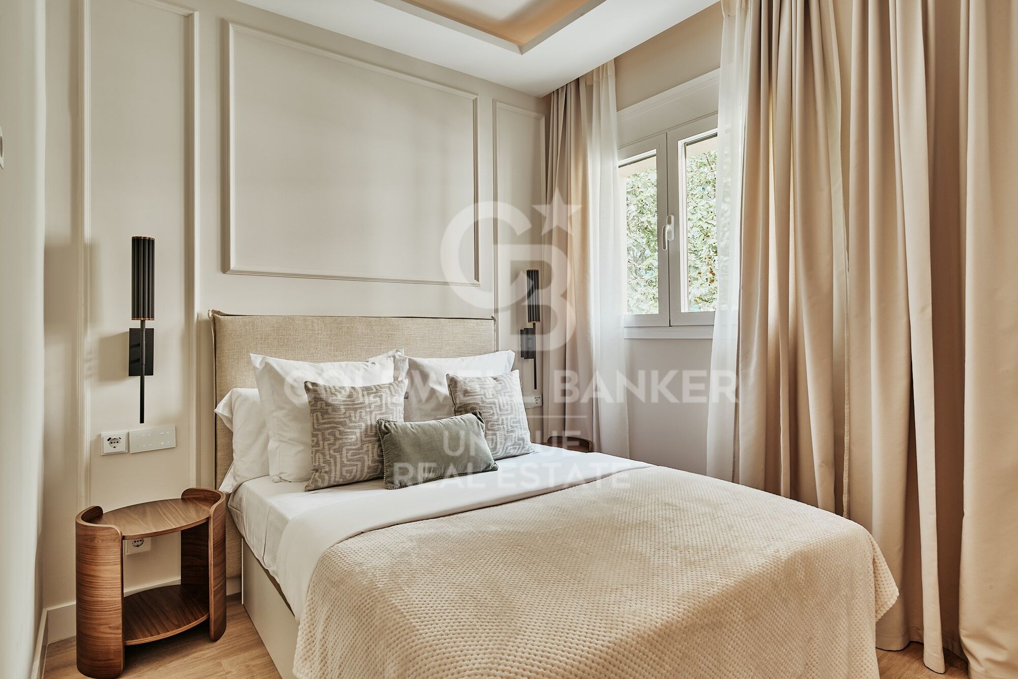 Flat 3 Bedrooms Sale Madrid