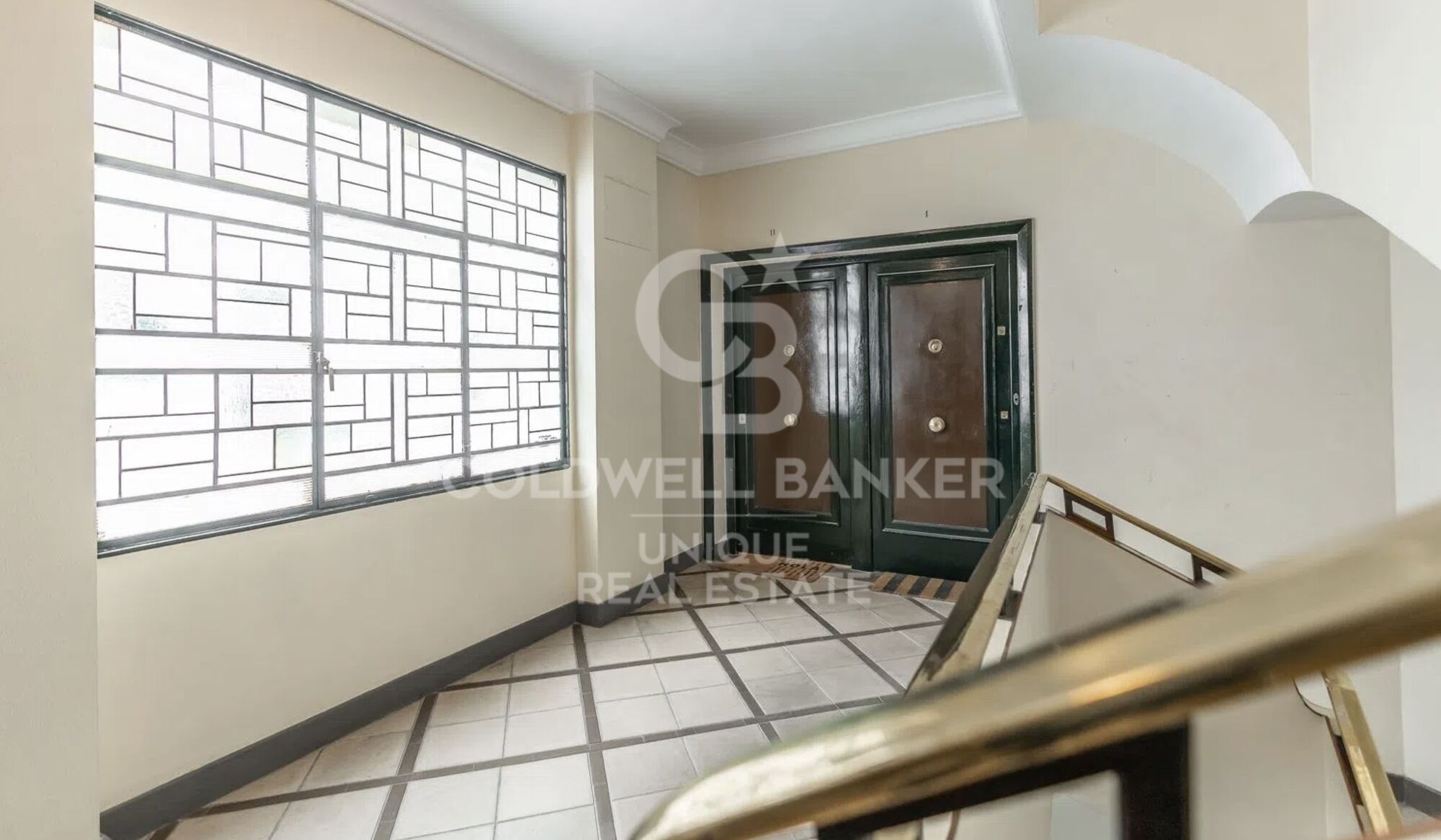 Renovated exterior apartment in Almagro, Madrid