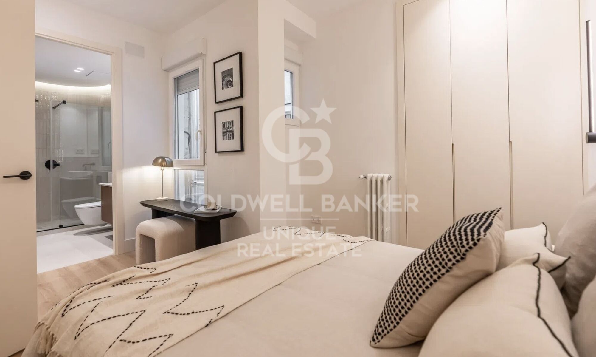 Renovated exterior apartment in Almagro, Madrid