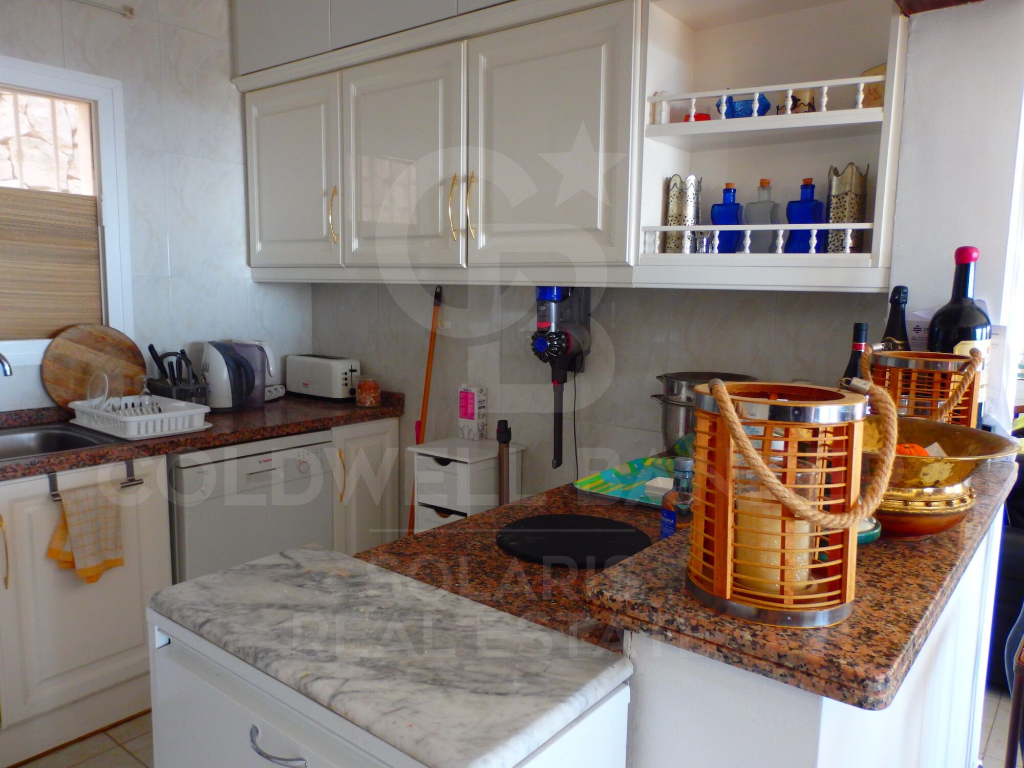 Ibizan villa with spectacular views of the sea and the bay of Calpe
