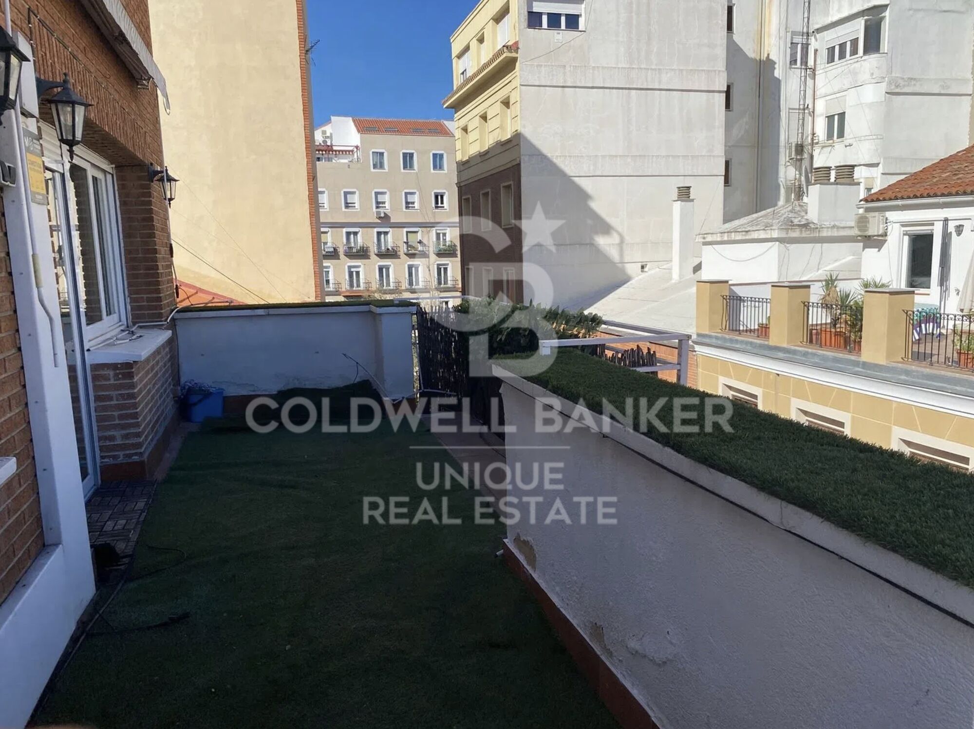 Exterior penthouse for renovation in Almagro, Madrid