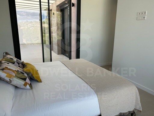 Contemporary luxury villa in Moraira with private pool and exclusive design