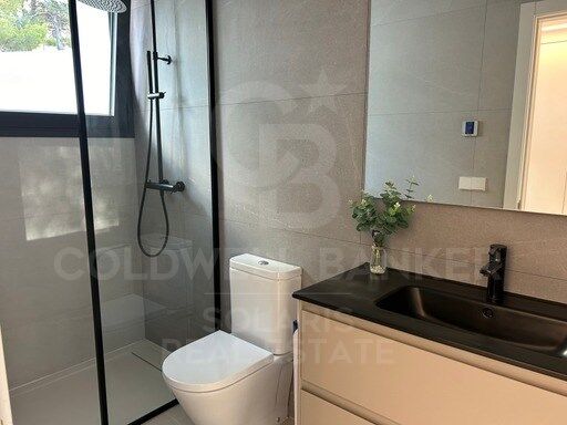 Villa contemporánea de lujo en Moraira con piscina privada y diseño exclusivo