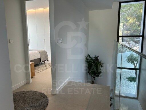 Villa contemporánea de lujo en Moraira con piscina privada y diseño exclusivo