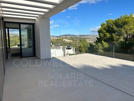 Villa contemporánea de lujo en Moraira con piscina privada y diseño exclusivo