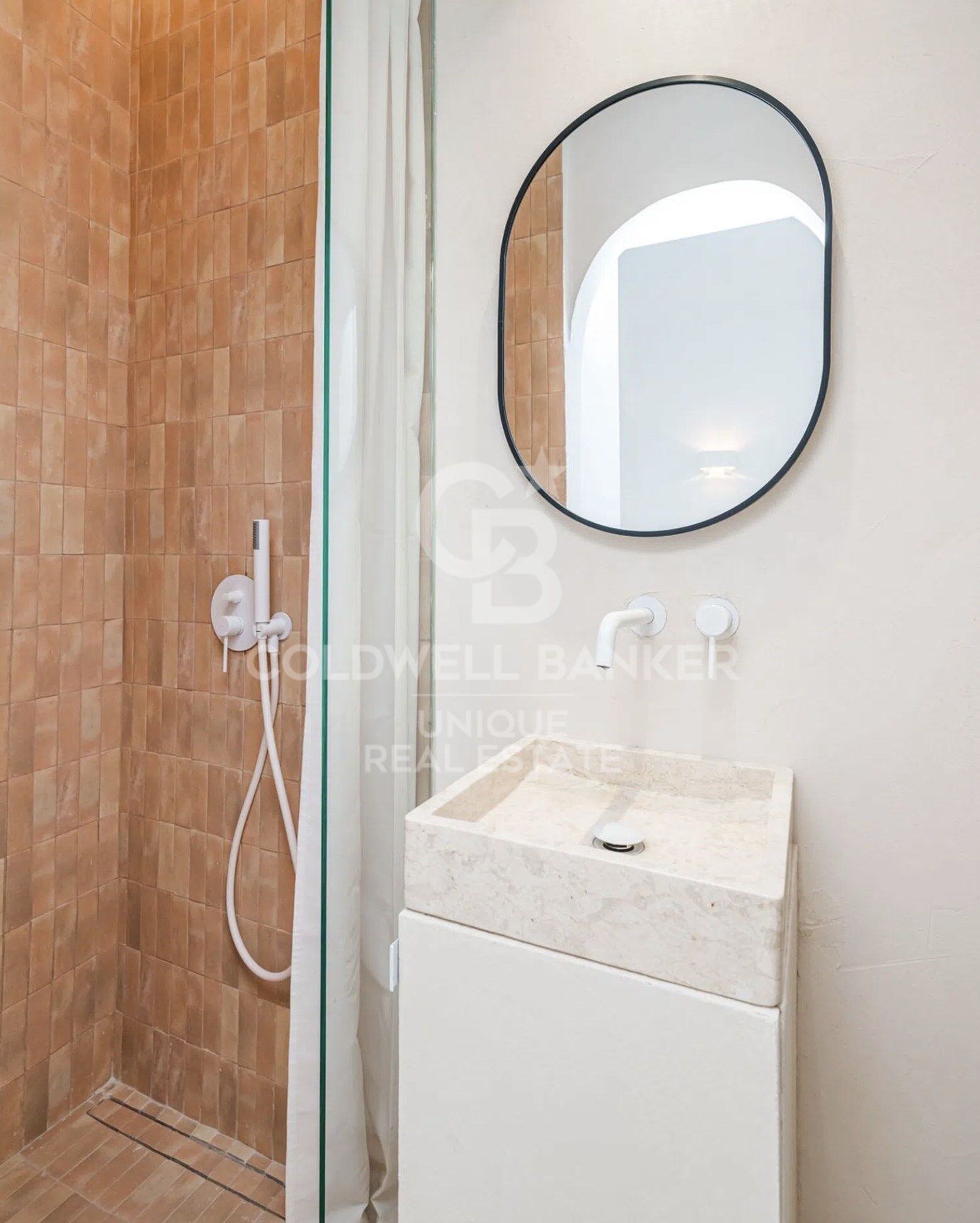 Appartement extérieur rénové dans le quartier de Las Letras, Madrid