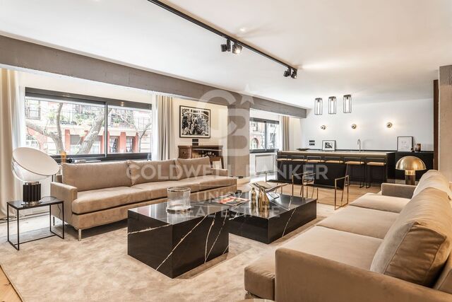 Piso 4 habitaciones Venta Madrid