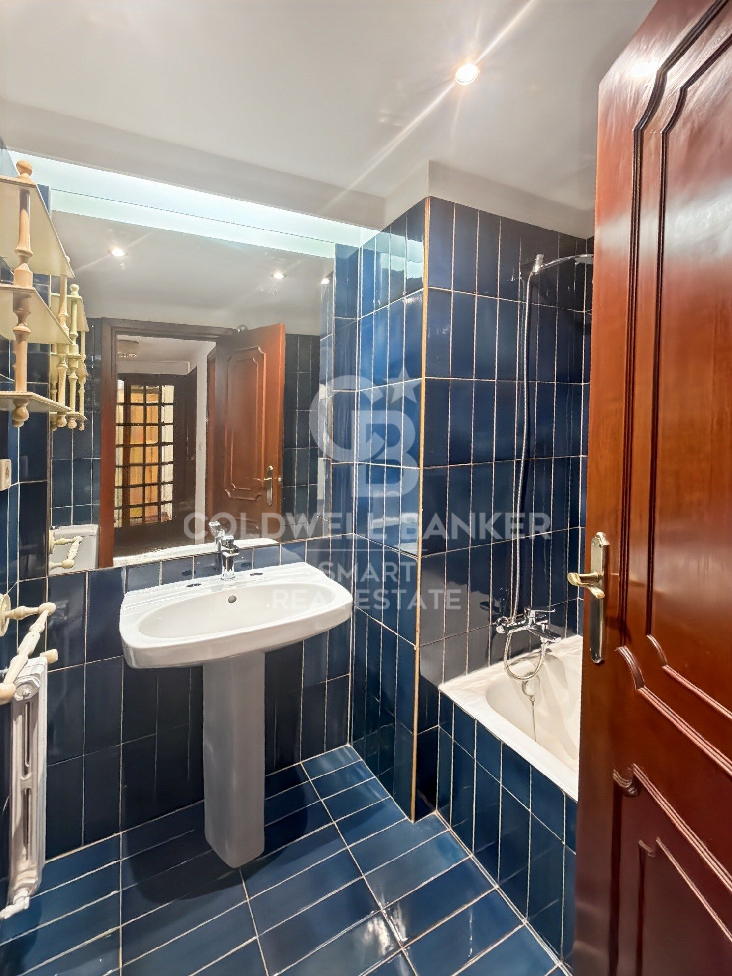 Flat 4 Bedrooms Sale A Coruña