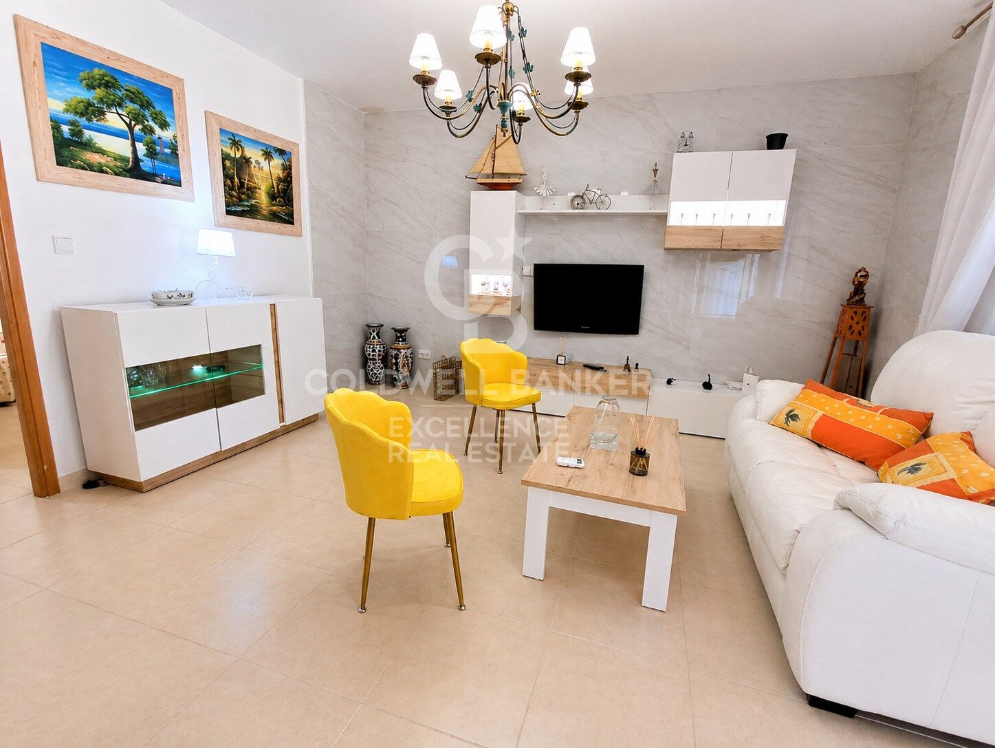 Bright semi-detached villa with terrace, parking and large patio in Santiago de lah Ribera, Murcia