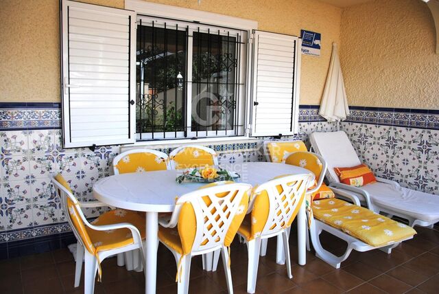 Villa jumelée lumineuse avec terrasse, parking et grande terrasse à Santiago de la Ribera, Murcia