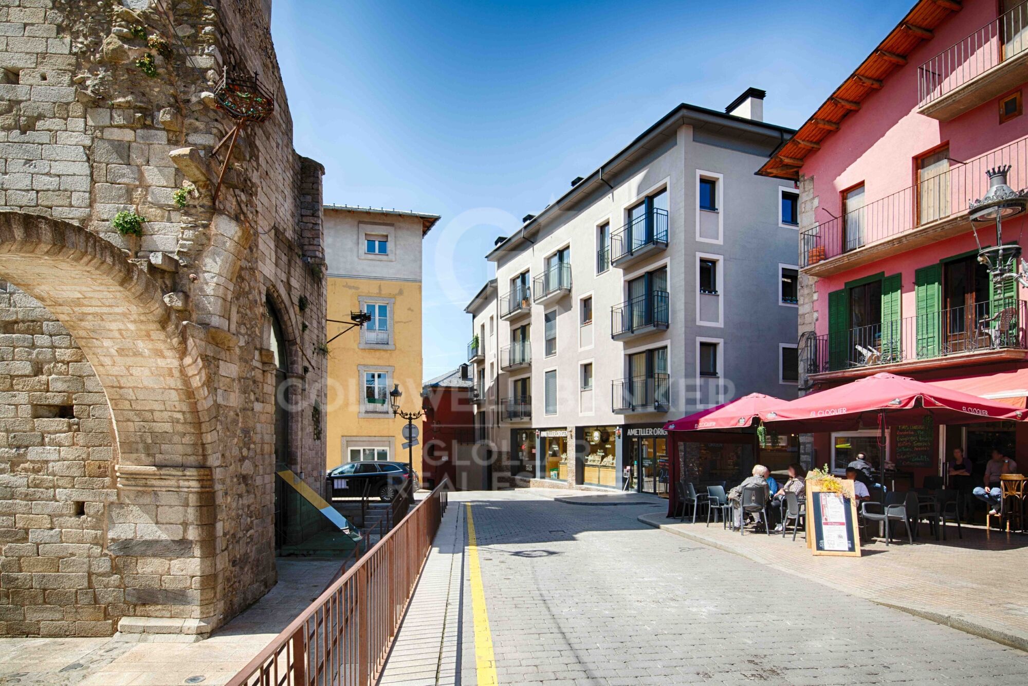 Duplex exclusif avec des vues uniques sur le clocher au cur de Puigcerdà.