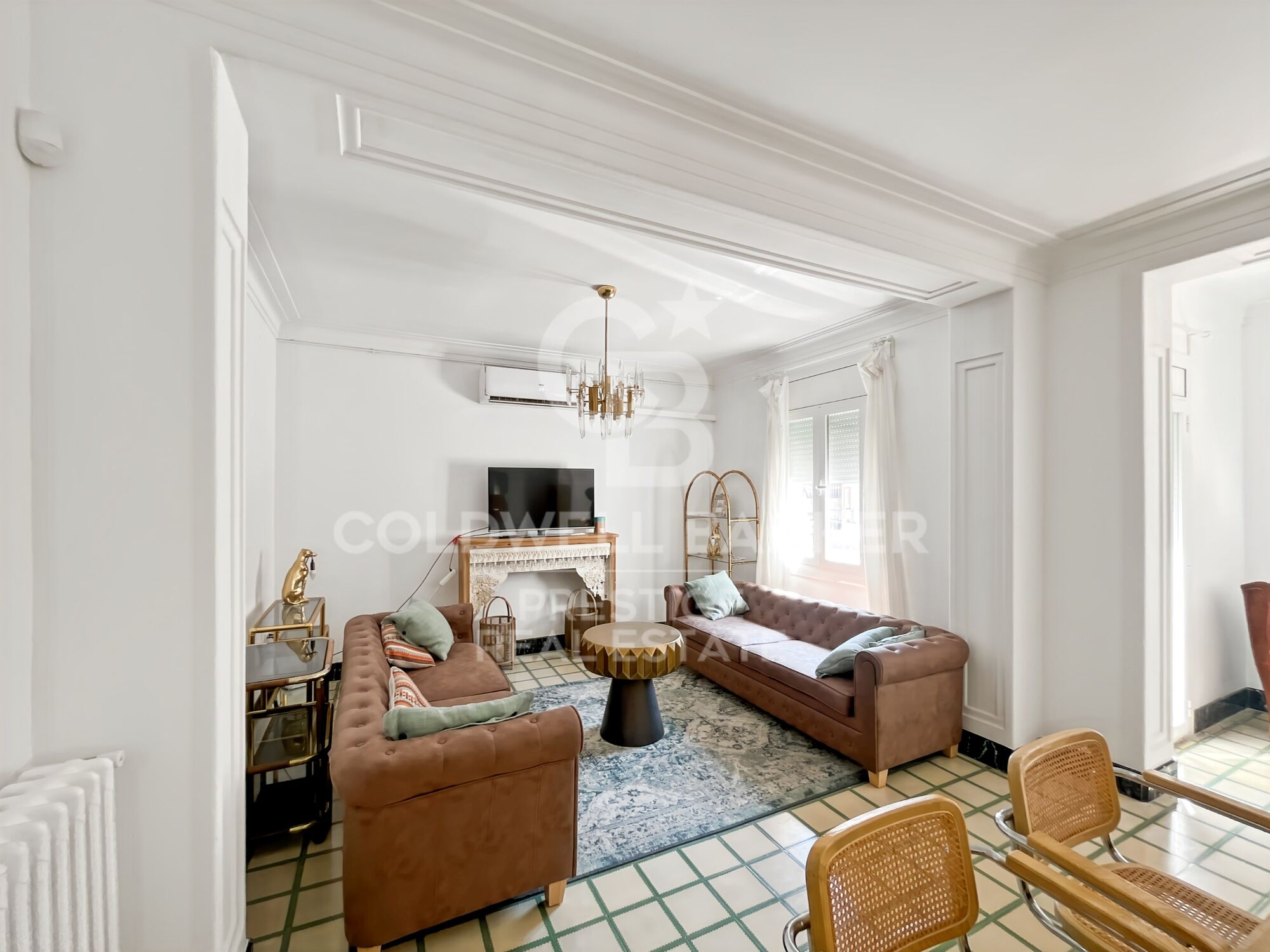 Appartement Rénové en Location Temporaire dans l'Eixample Izquierdo