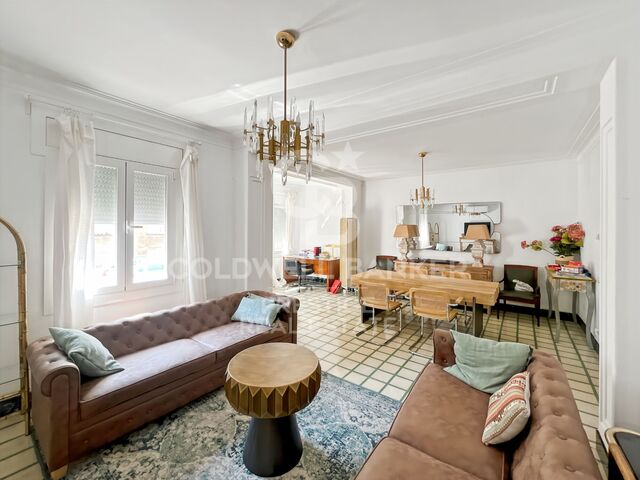 Renovated Apartment for Temporary Rent in Eixample Izquierdo