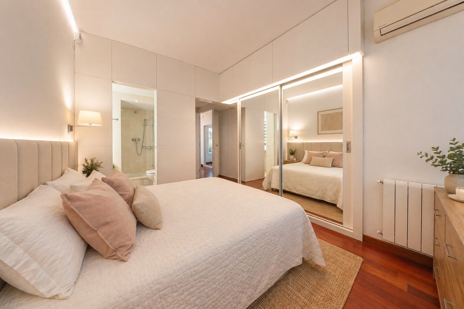 Exclusive bright apartment on Enric Granados street
