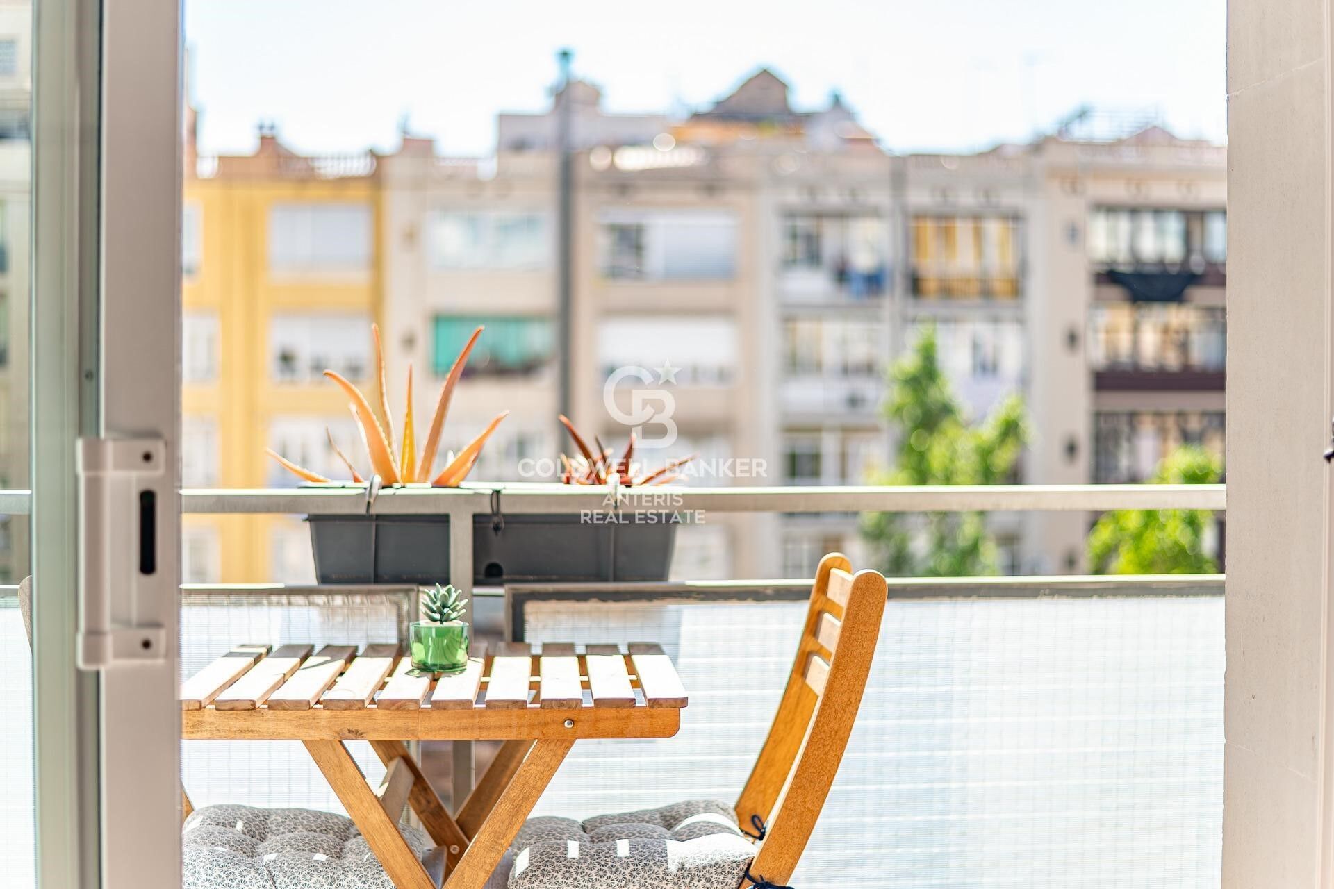 Exclusive bright apartment on Enric Granados street